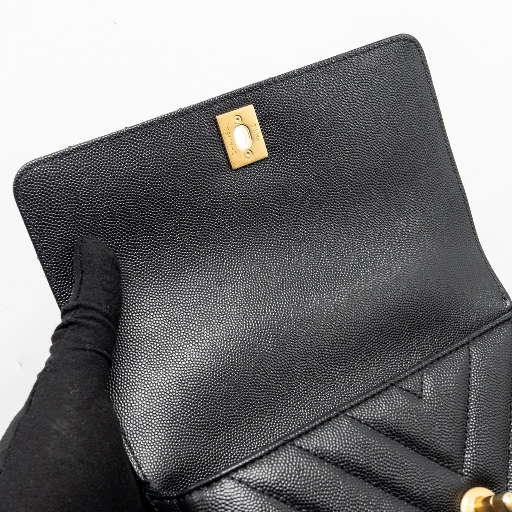 chanel-small-coco-handle-chevron-caviar-with-lizard-embossed-handle-black-ghw-copy
