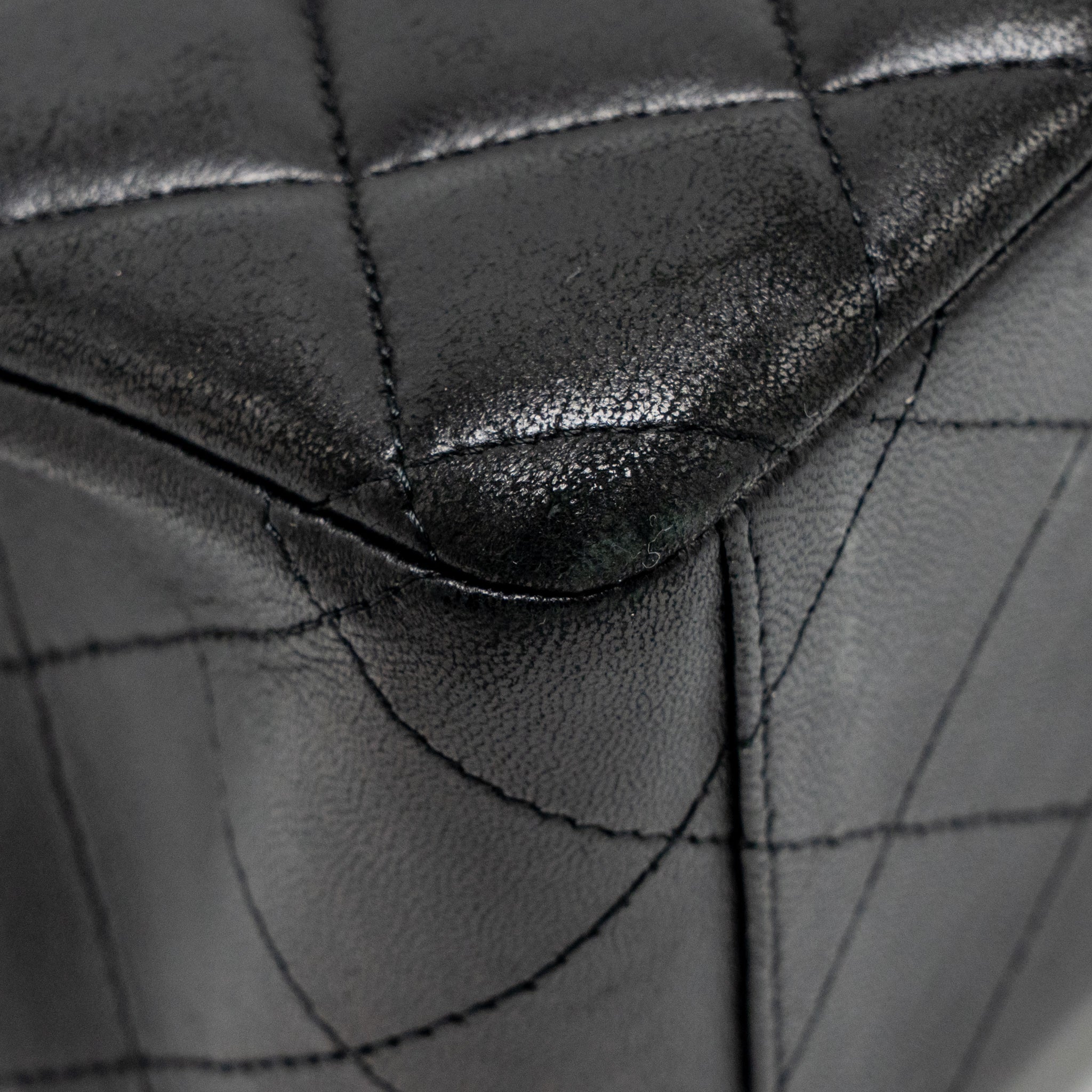chanel-maxi-classic-double-flap-bag-lambskin-ghw-1