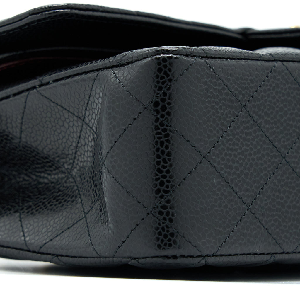 chanel-medium-classic-double-flap-bag-caviar-black-ghw-microchip-3