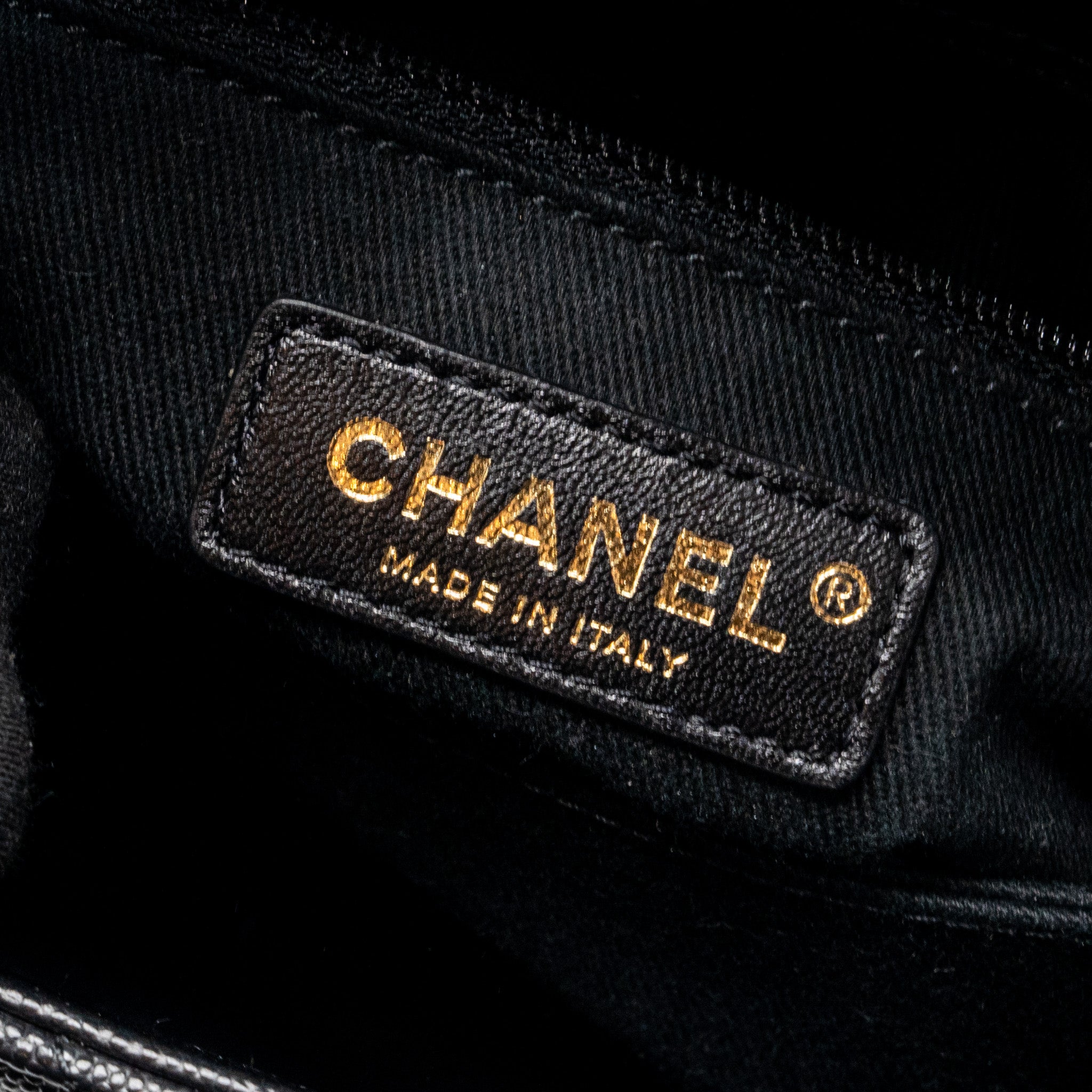 chanel-small-coco-handle-chevron-caviar-with-lizard-embossed-handle-black-ghw-copy