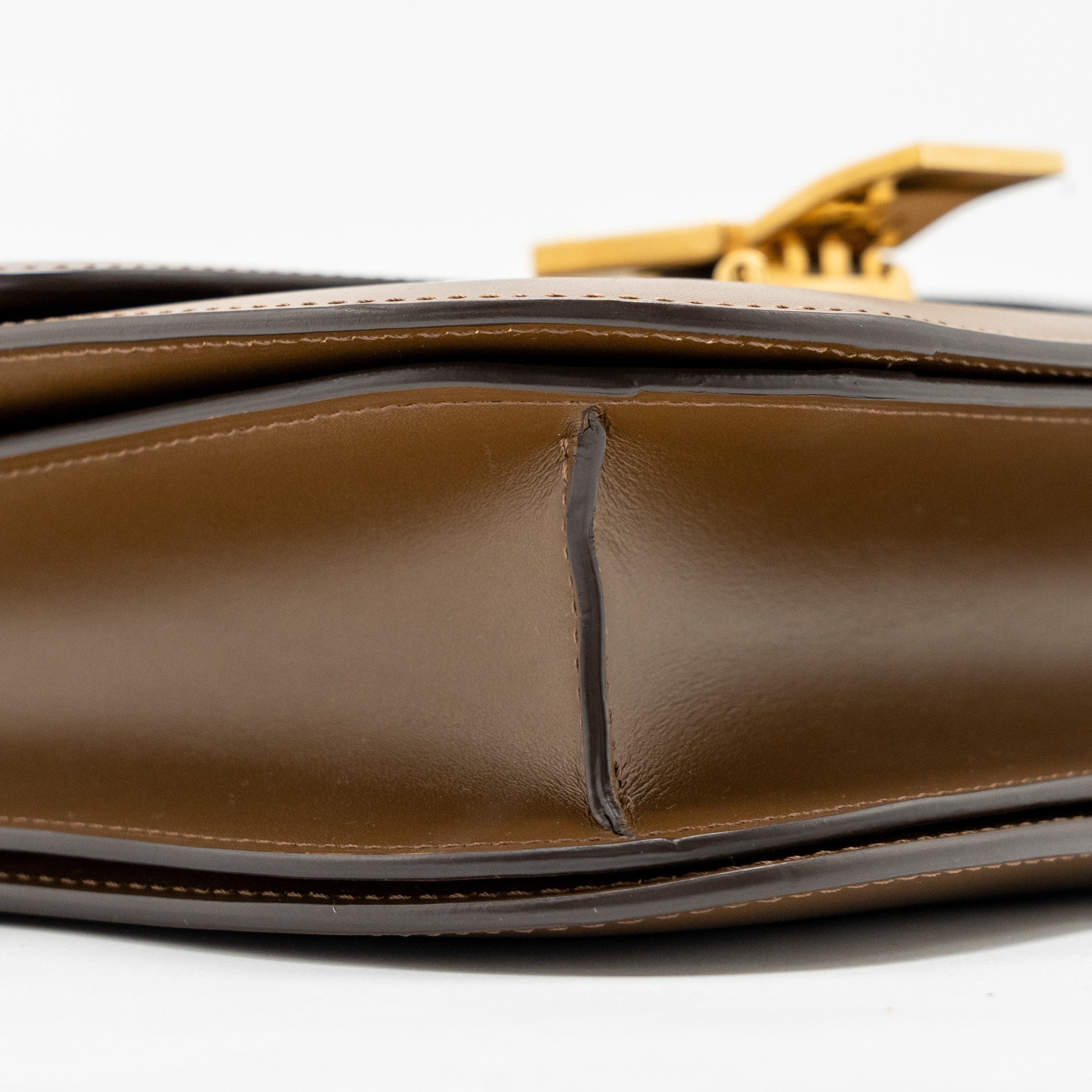 celine-medium-classic-box-bag-calfskin-caramel-ghw