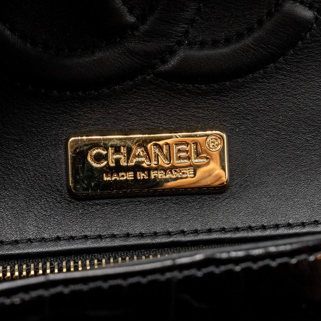 chanel-medium-classic-double-flap-bag-alligator-mississippiensis-black-ghw-copy