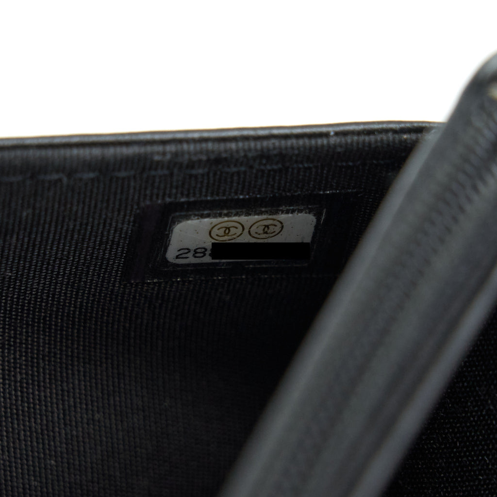 chanel-leboy-wallet-on-chain-woc-caviar-black-ghw
