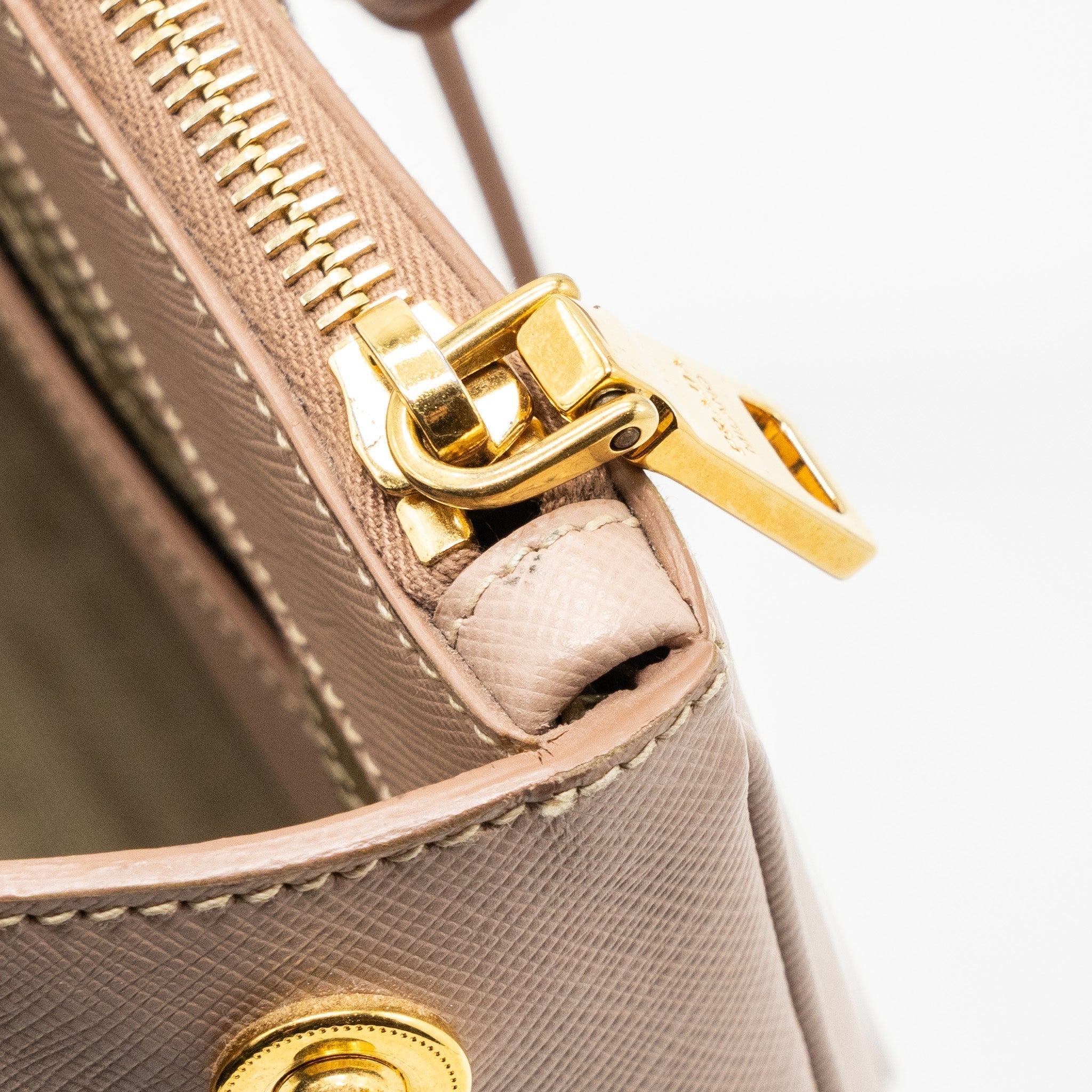 prada-double-zip-shopping-toto-saffiano-leather-cammeo-shw