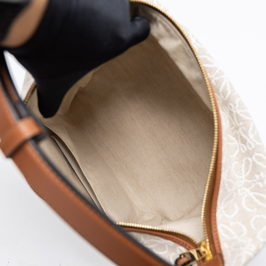 loewe-medium-cubi-anagram-bag-trimmed-leather-jacquard-canvas-beige-brown-ghw