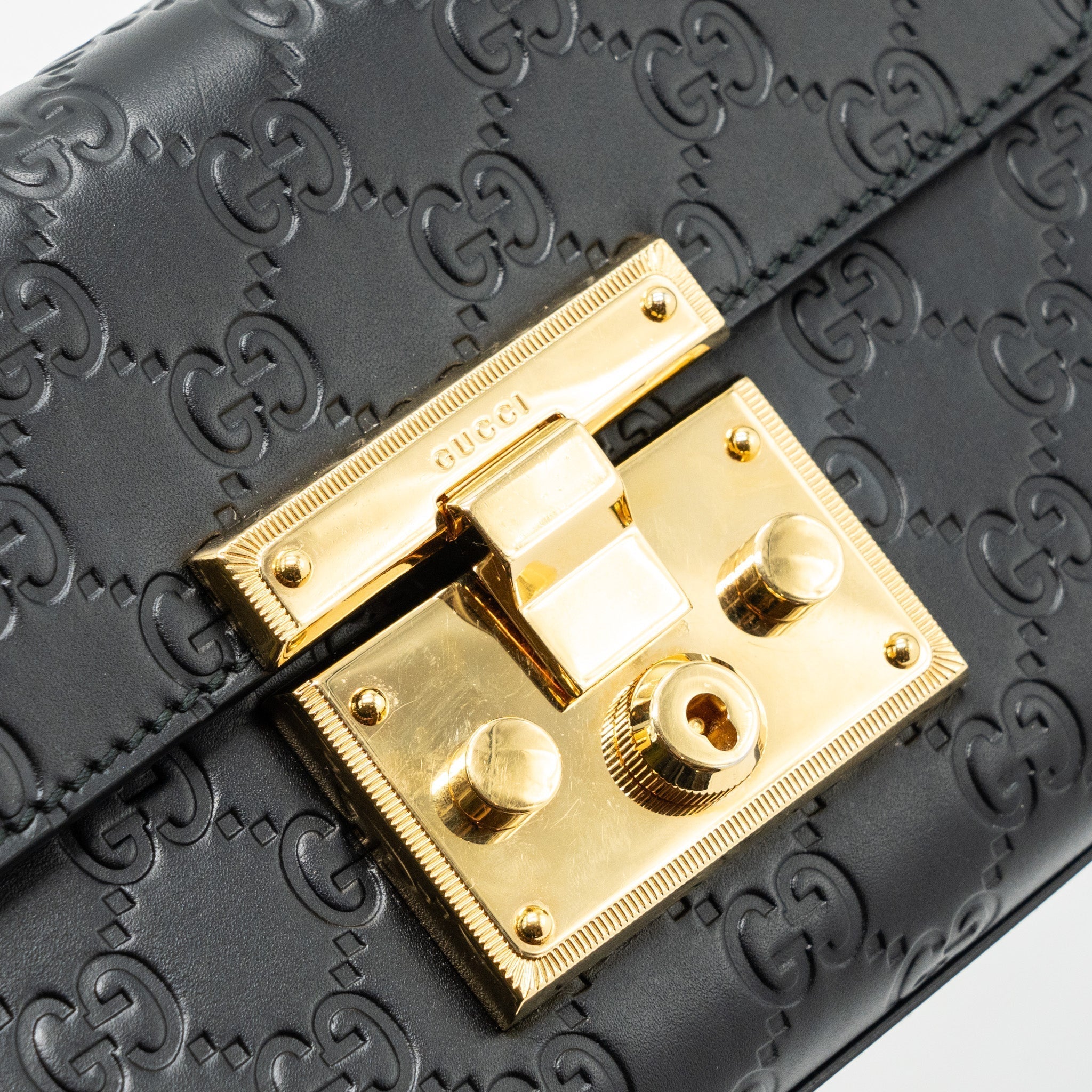 gucci-padlock-chain-bag-calfskin-black-ghw