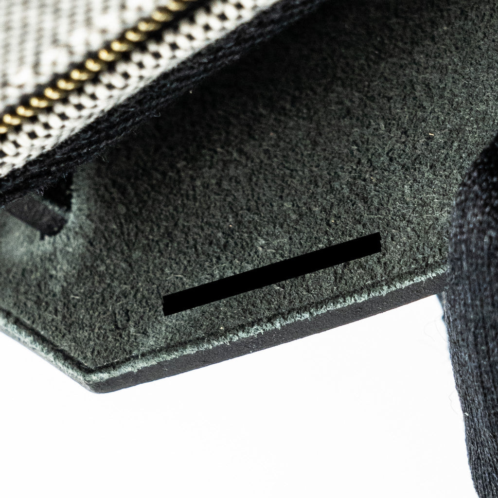 hermes-herbag-31-zip-bag-toile-h-plume-canvas-hunter-leather-black-ecru-ghw-stamp-u-1