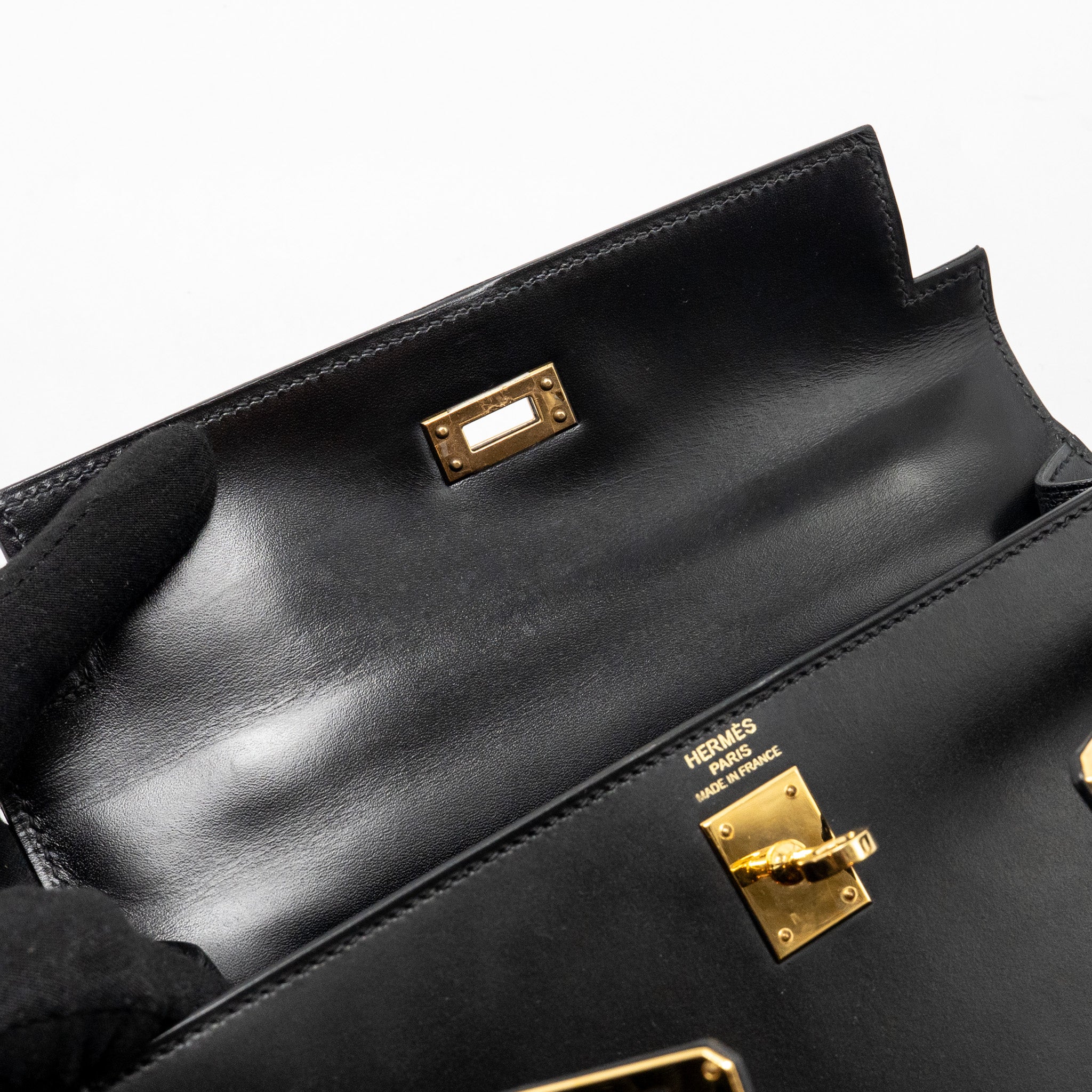 kelly-black