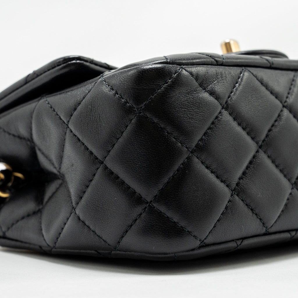 chanel-pearl-crush-mini-square-flap-bag-lambskin-black-ghw-1