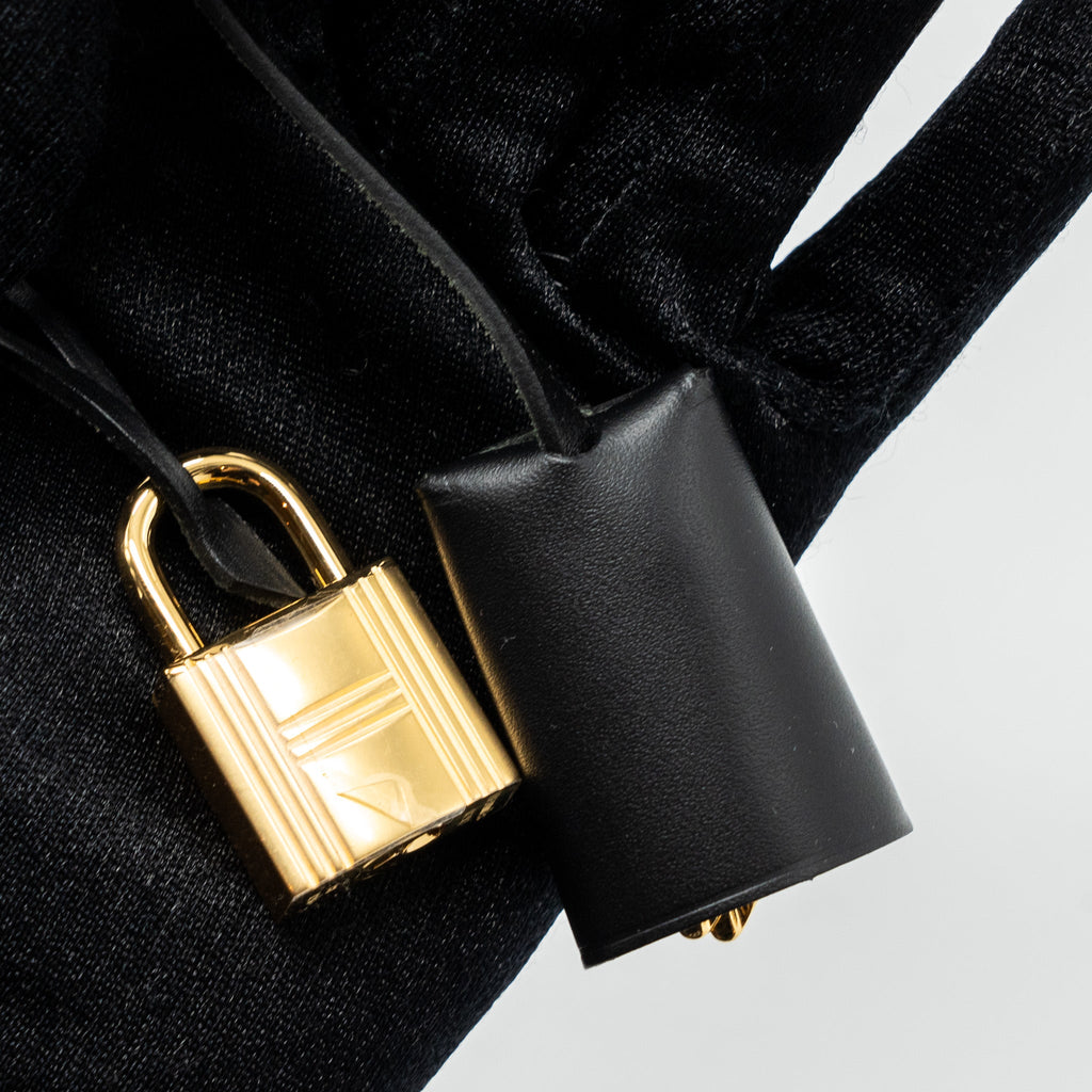 hermes-herbag-31-zip-bag-toile-h-plume-canvas-hunter-leather-black-ecru-ghw-stamp-u-1