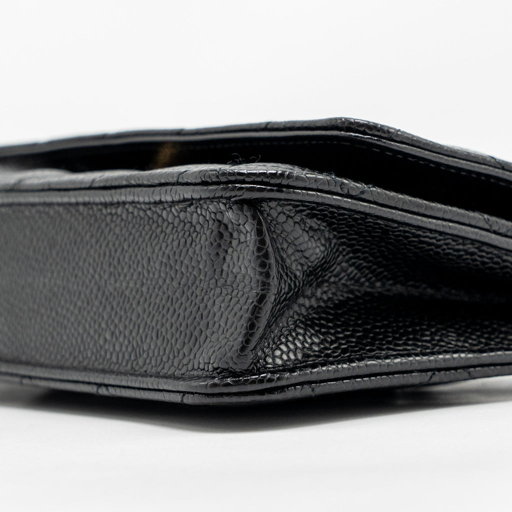chanel-classic-wallet-on-chain-caviar-black-ghw-23