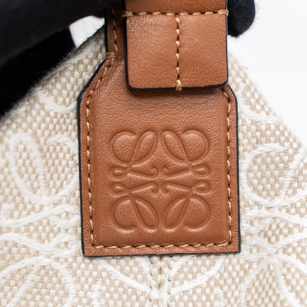 loewe-medium-cubi-anagram-bag-trimmed-leather-jacquard-canvas-beige-brown-ghw