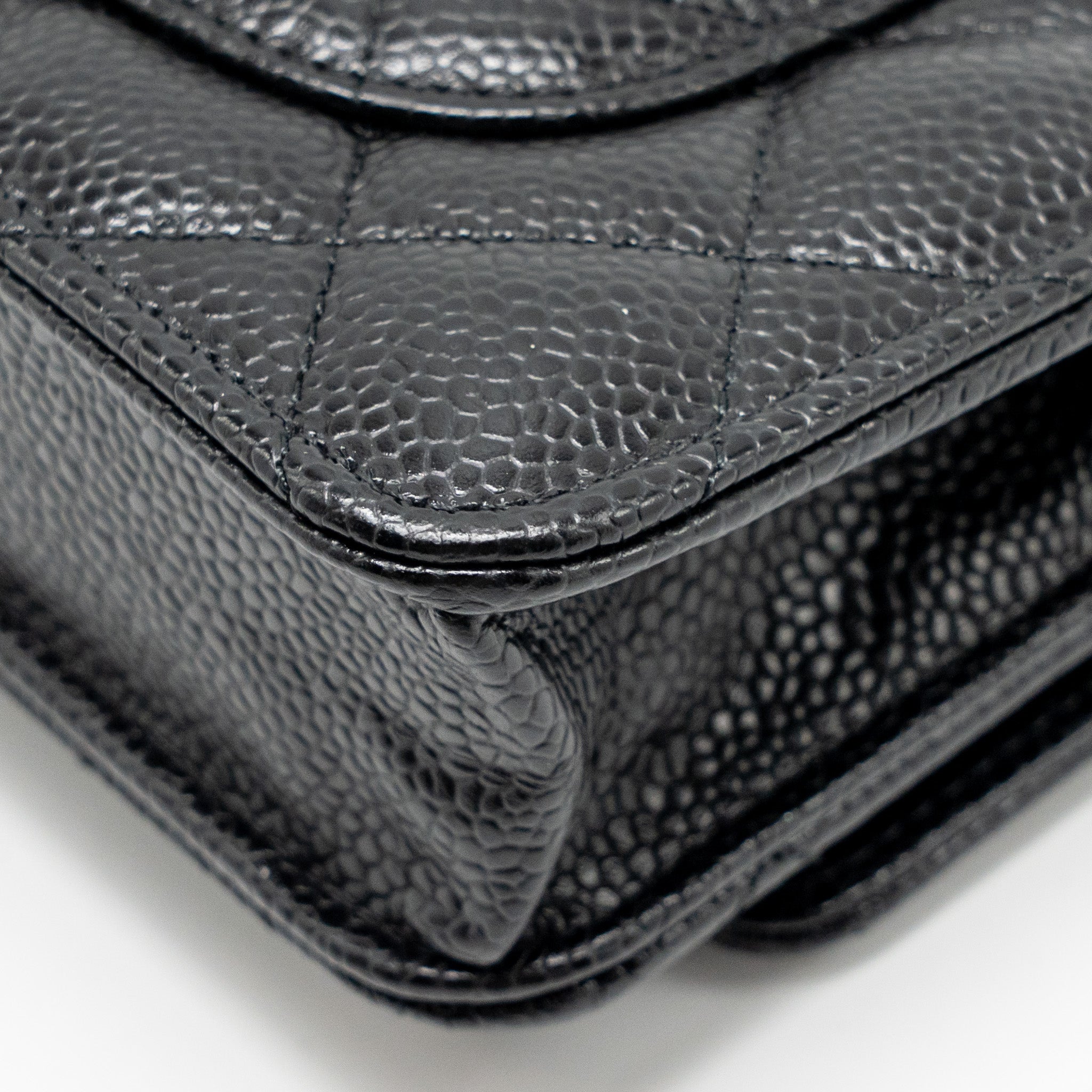 chanel-classic-wallet-on-chain-caviar-black-ghw-23