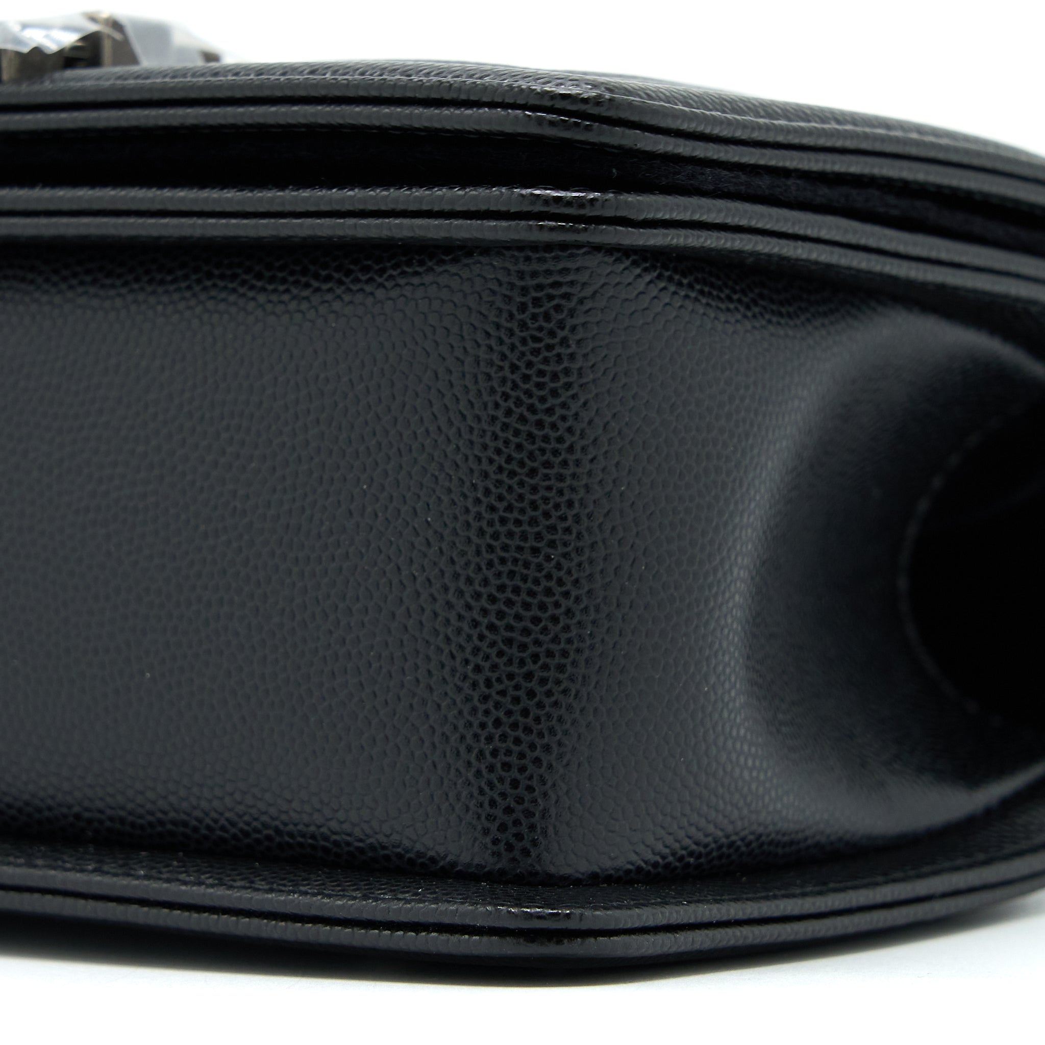 chanel-small-boy-bag-caviar-black-ruthenium-shw-microchip