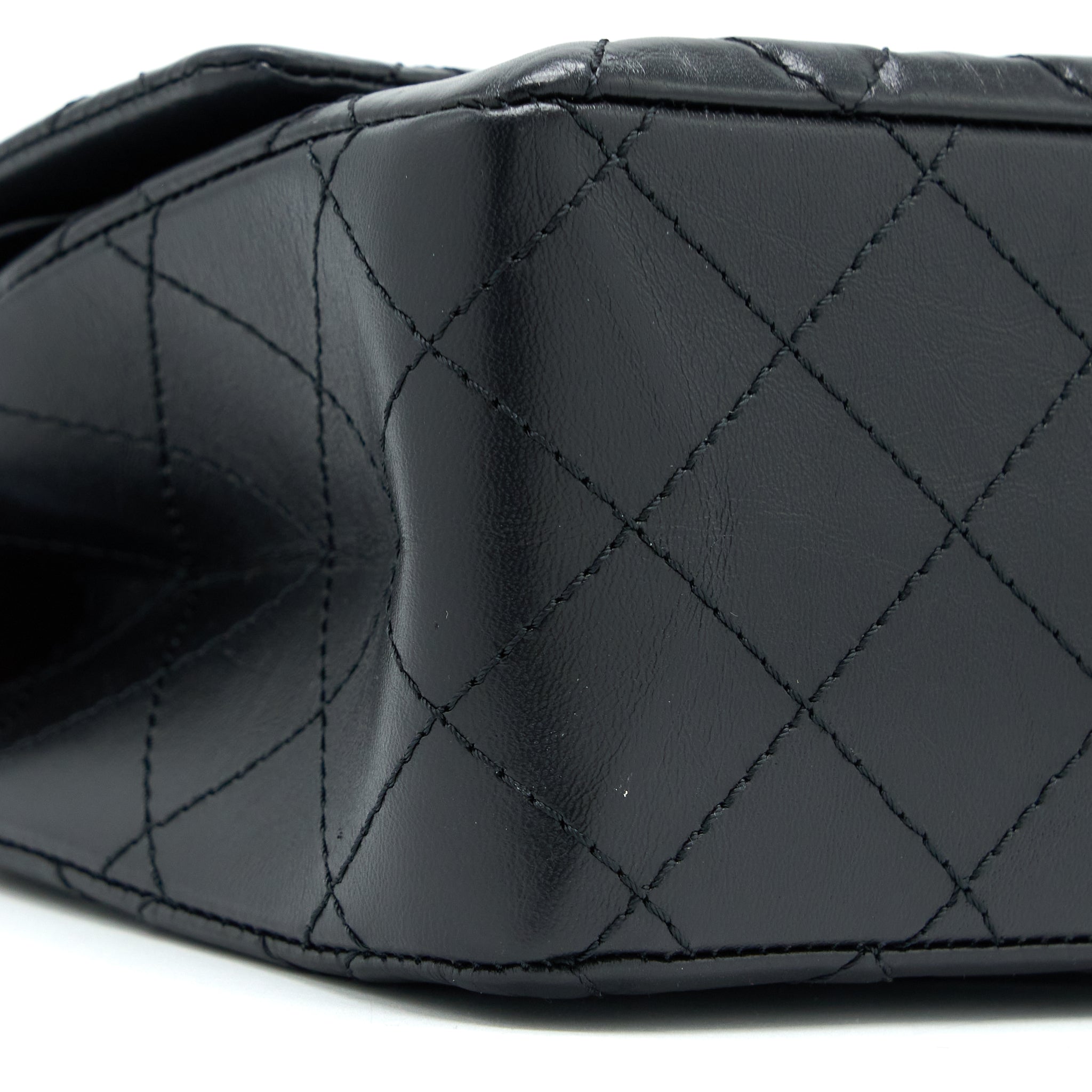 chanel-2-55-reissue-226-aged-calfskin-black-ghw-microchip