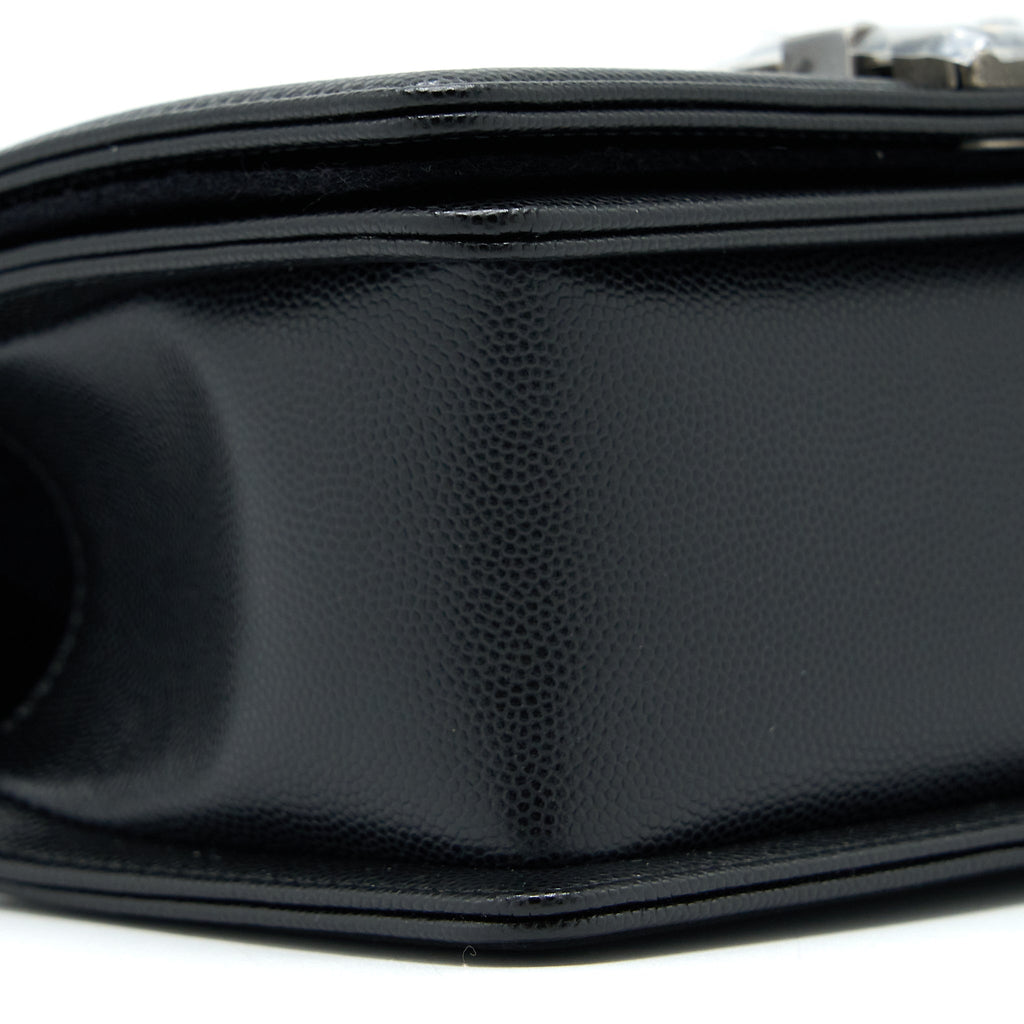 chanel-small-boy-bag-caviar-black-ruthenium-shw-microchip