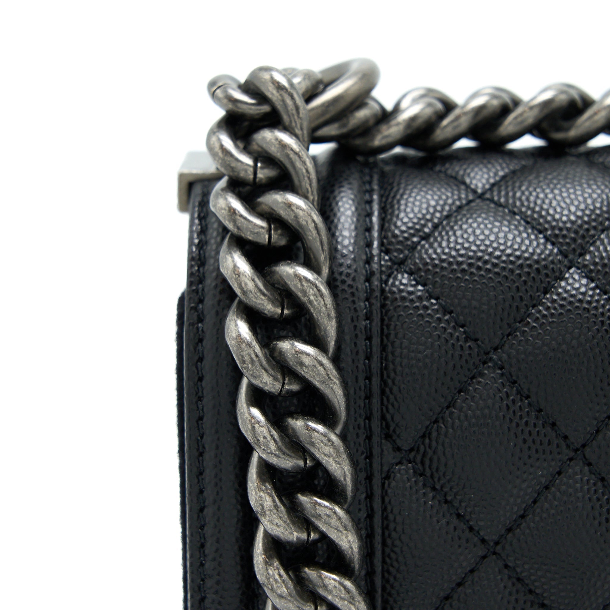 chanel-small-boy-bag-caviar-black-ruthenium-shw-microchip