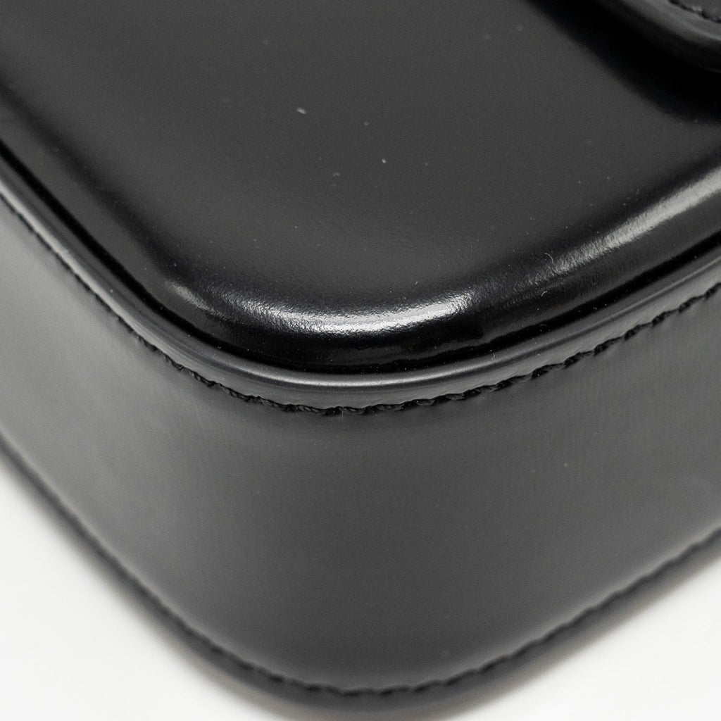 celine-triomphe-chain-shoulder-bag-shiny-calfskin-black-ghw