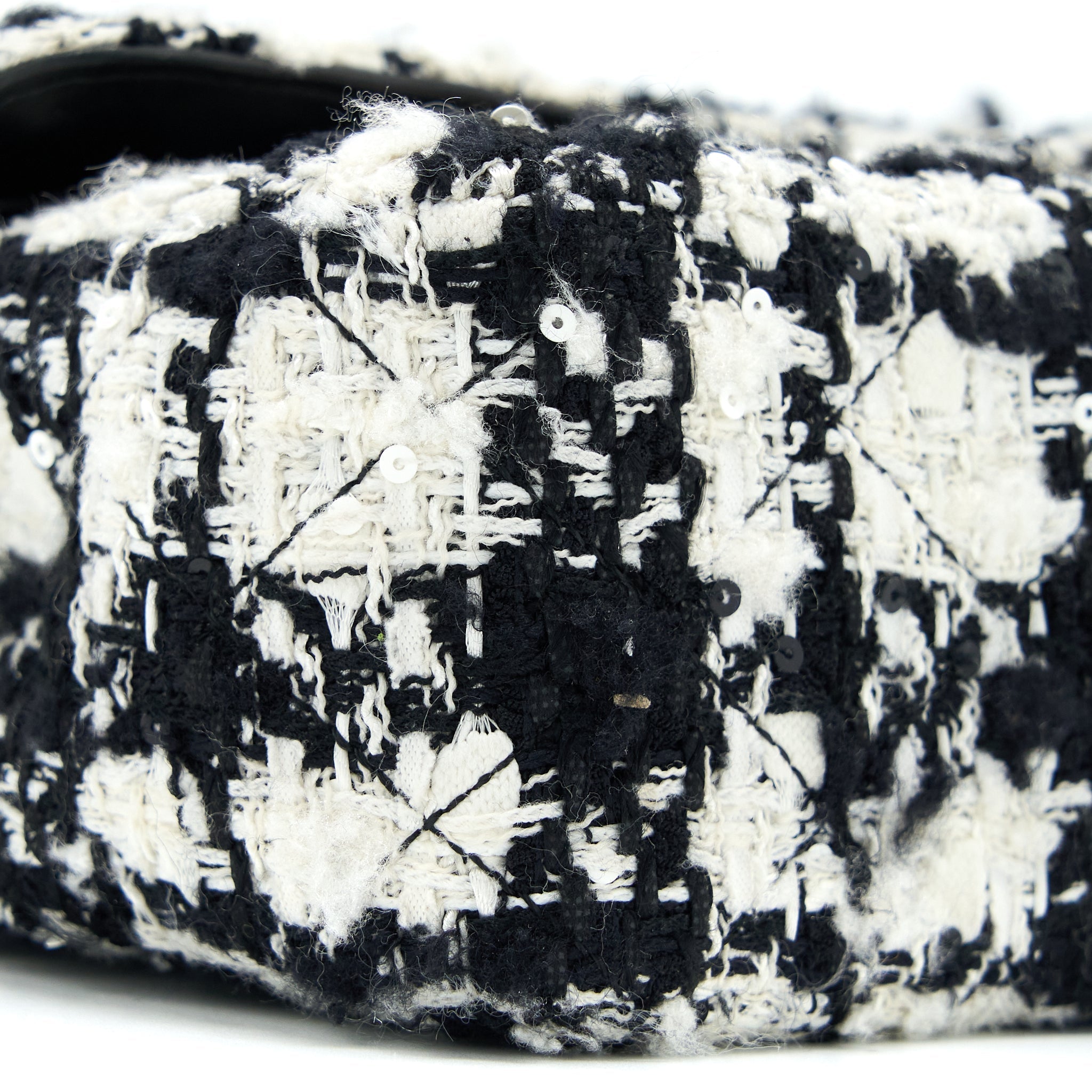 chanel-graffiti-bag-fabric-multicolour-ruthenium-shw