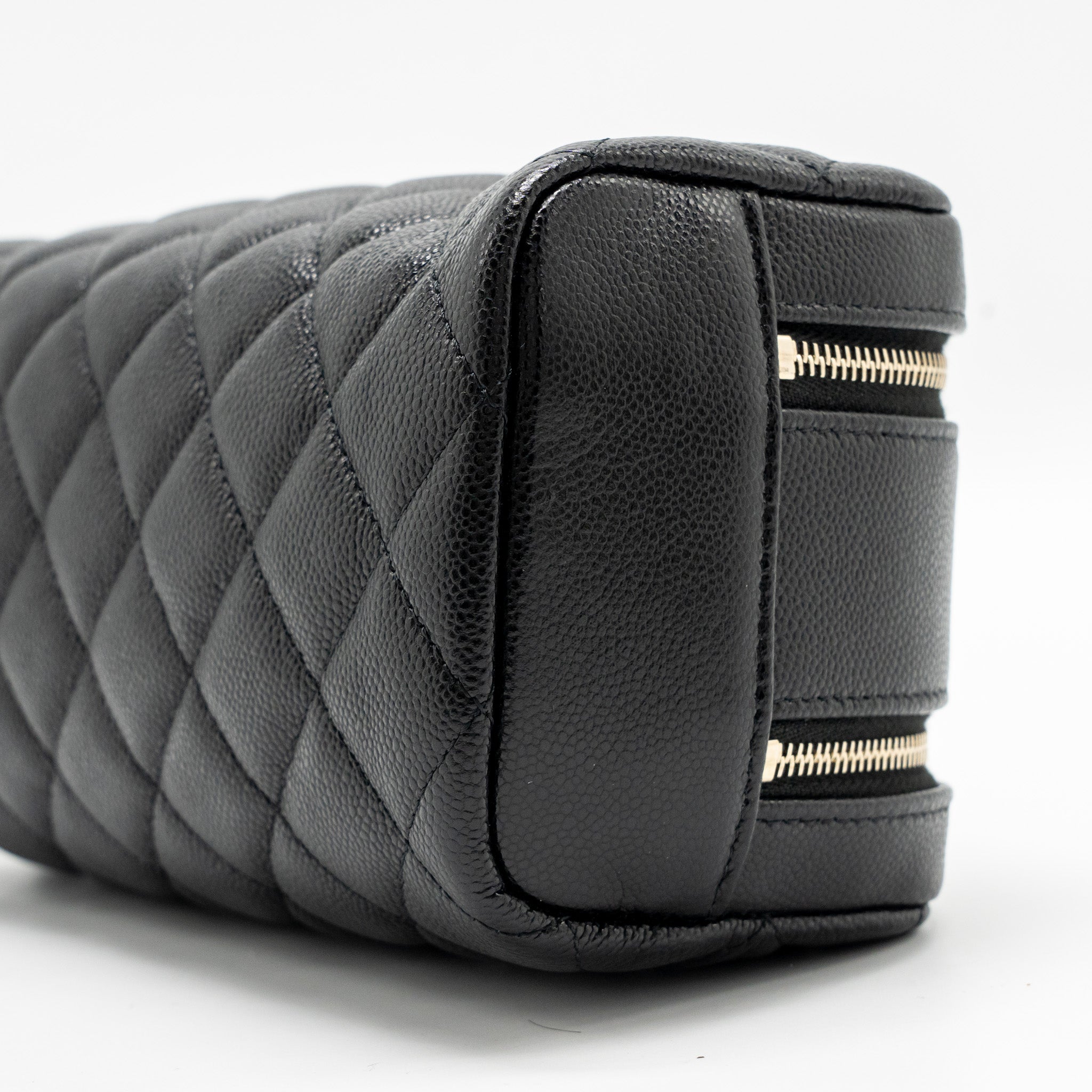 chanel-double-zip-pouch-cosmetic-case-caviar-black-ghw-microchip