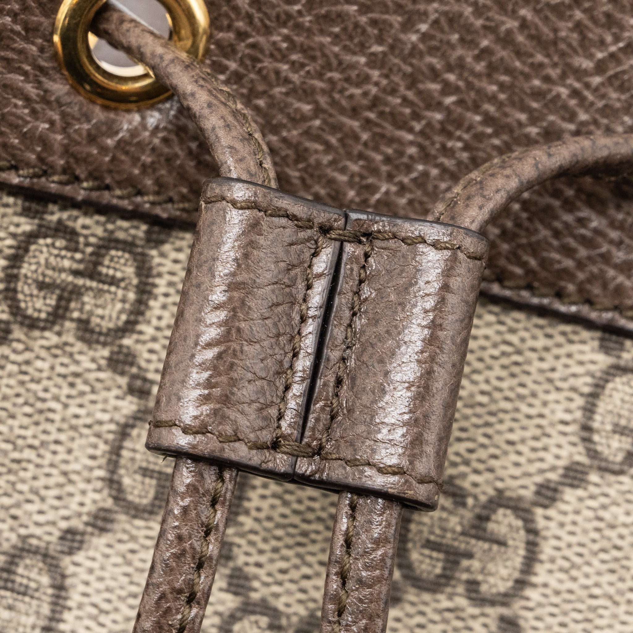 gucci-ophidia-mini-gg-bucket-bag-beige-ebony-gg-supreme-canvas-ghw-1