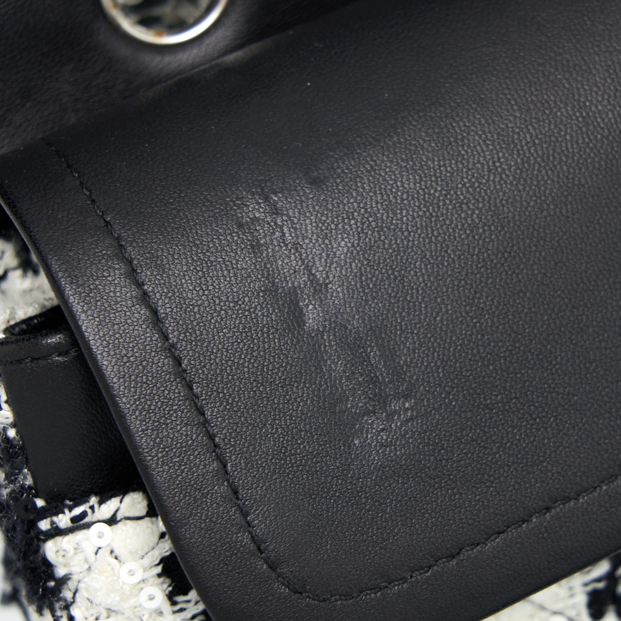 chanel-graffiti-bag-fabric-multicolour-ruthenium-shw