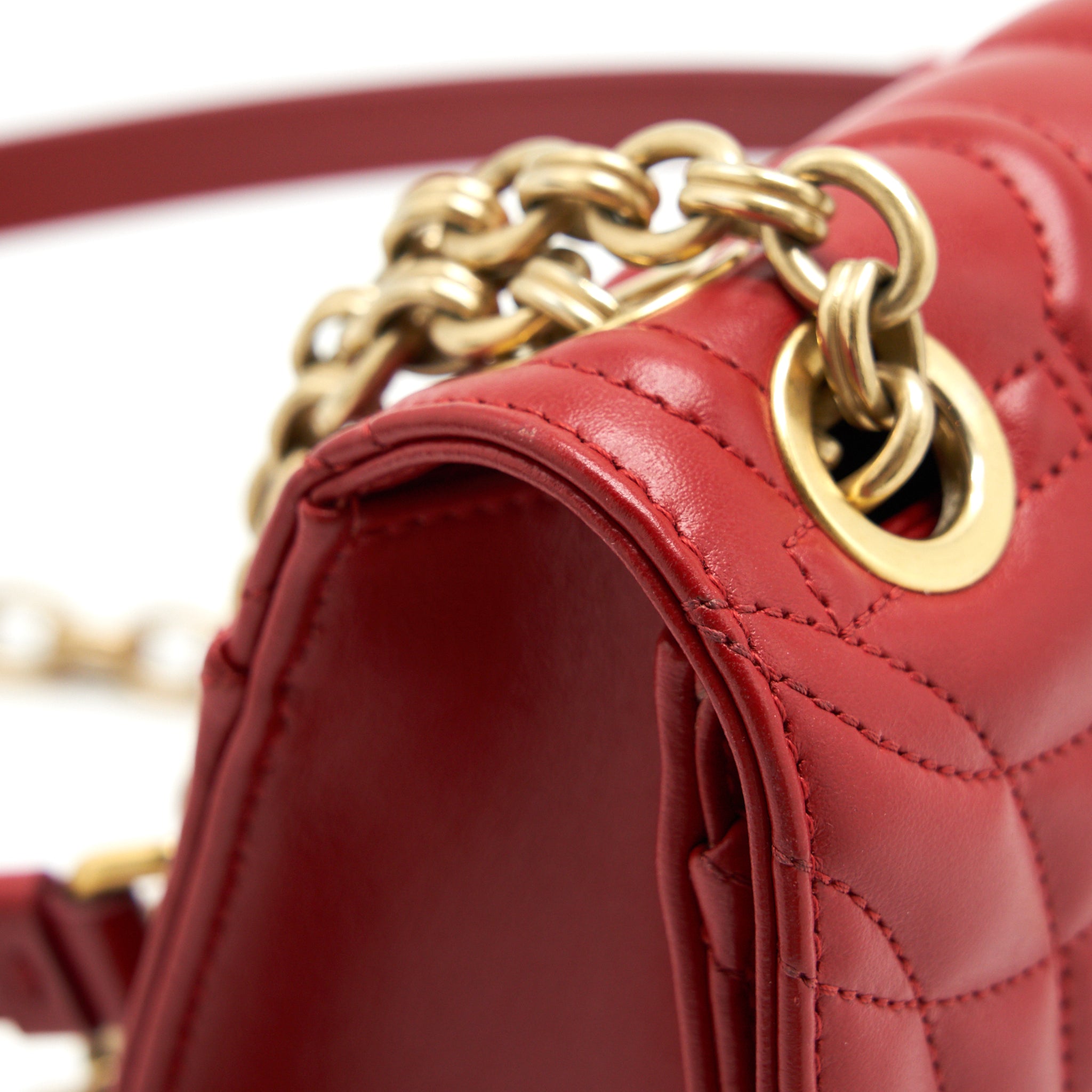 salvatore-ferragamo-gancini-flap-bag-calfskin-black-ghw