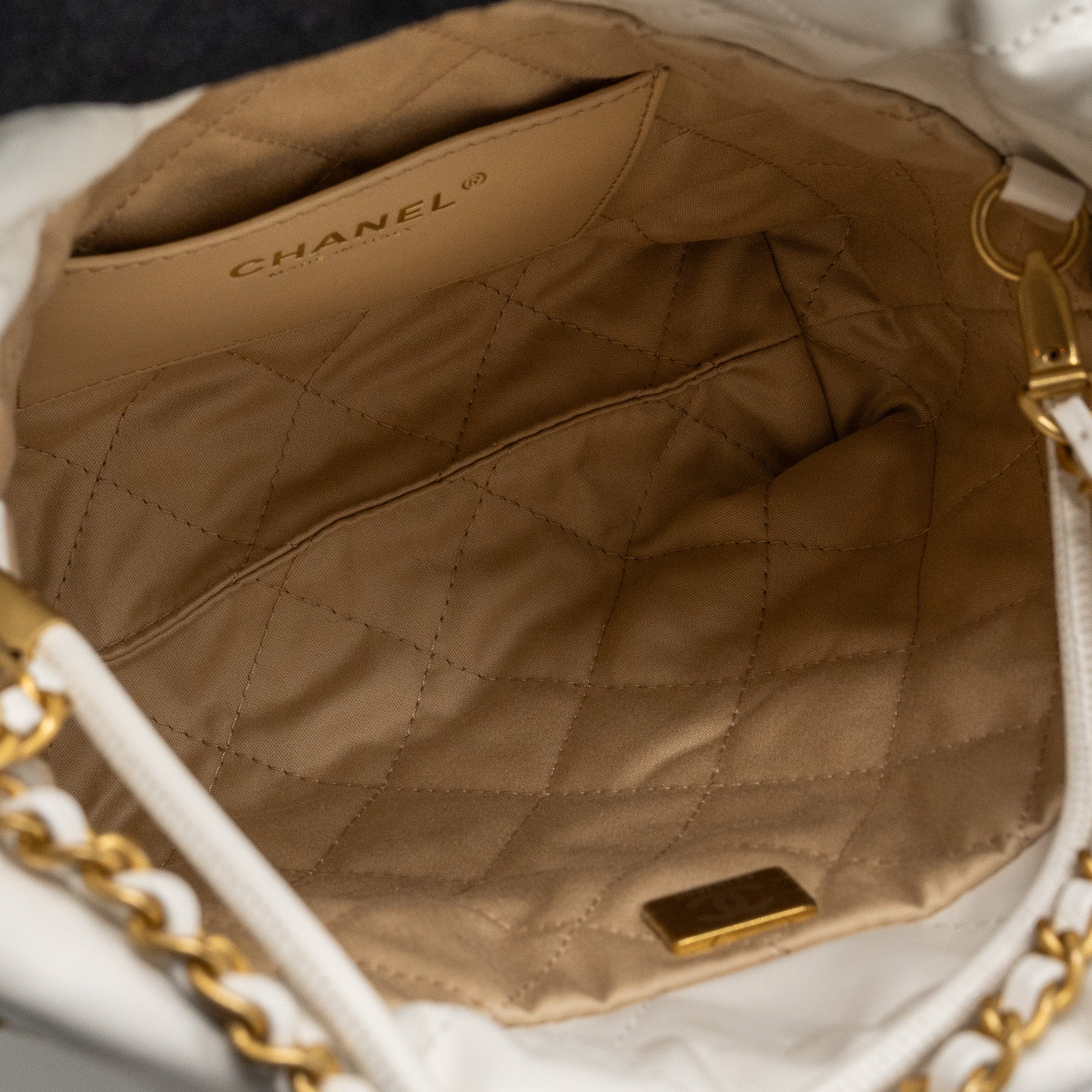 chanel-mini-22-bag-shiny-calfskin-white-ghw-microchip-1