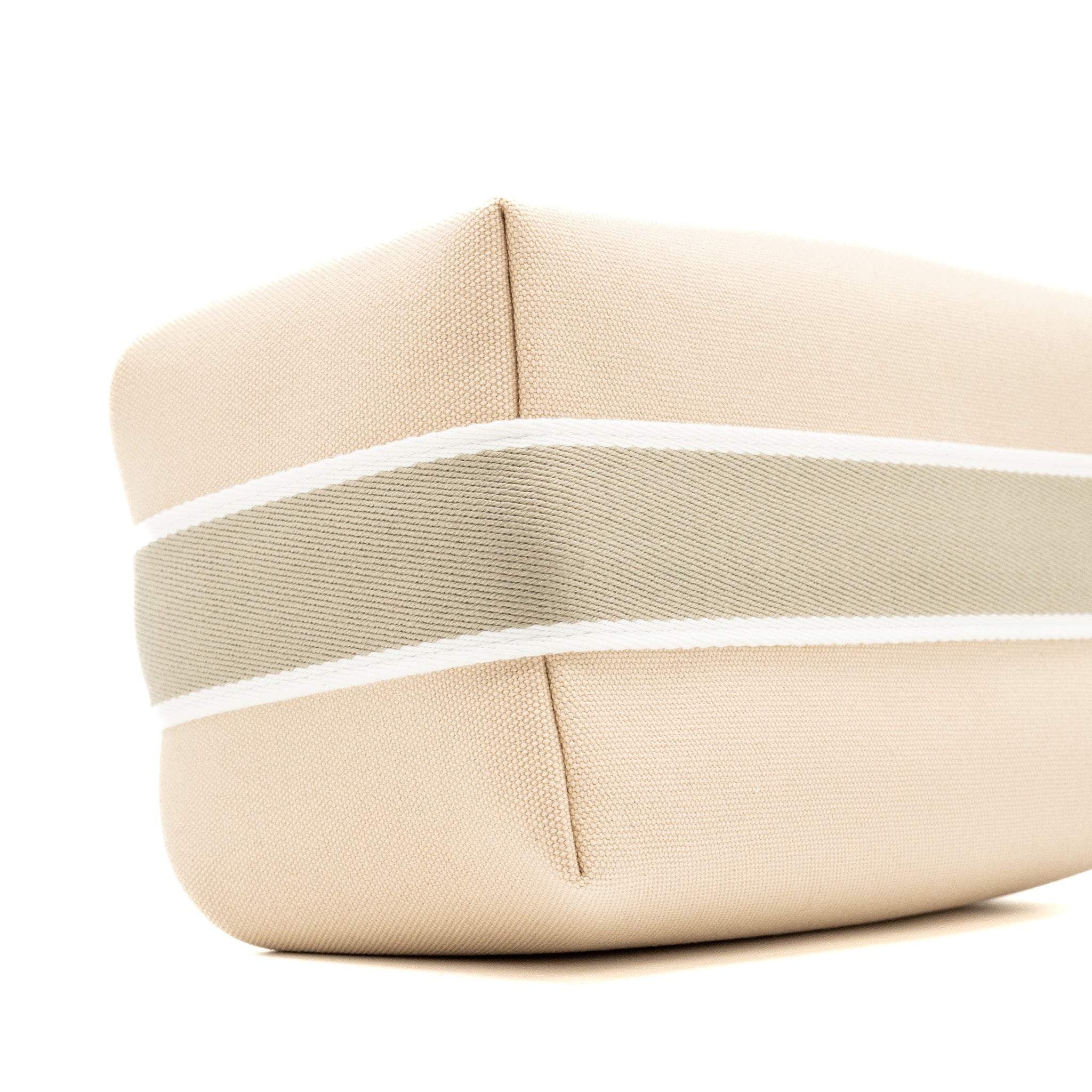 hermes-trousse-de-toilette-bride-a-brac-pm-natural-shw