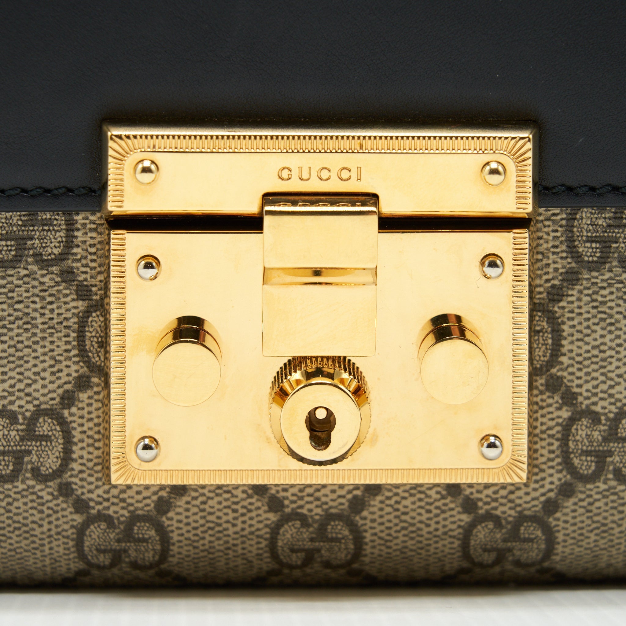 gucci-small-padlock-shoulder-bag-gg-supreme-canvas-black-ghw