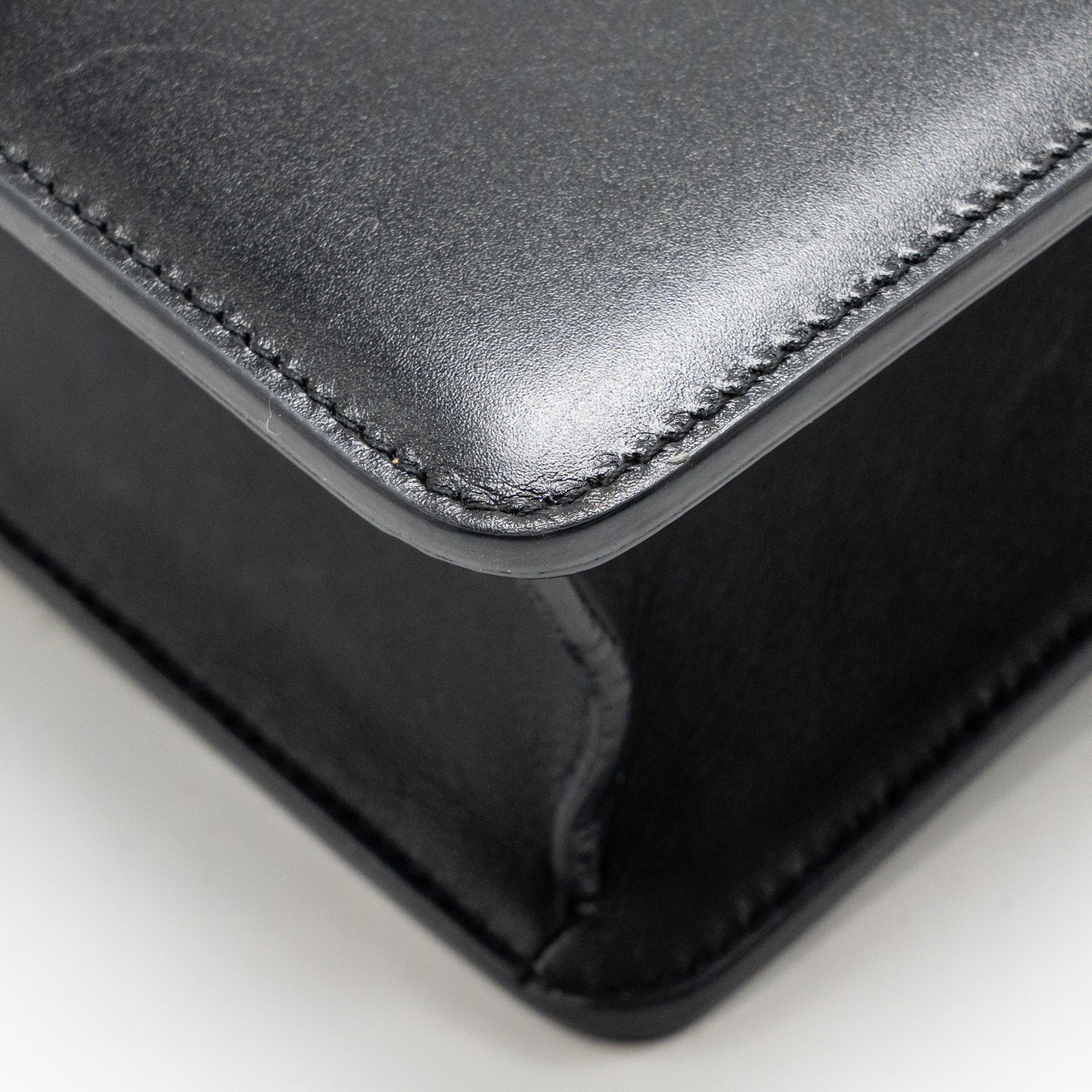 dior-medium-30-montaigne-flap-bag-calfskin-black-ghw