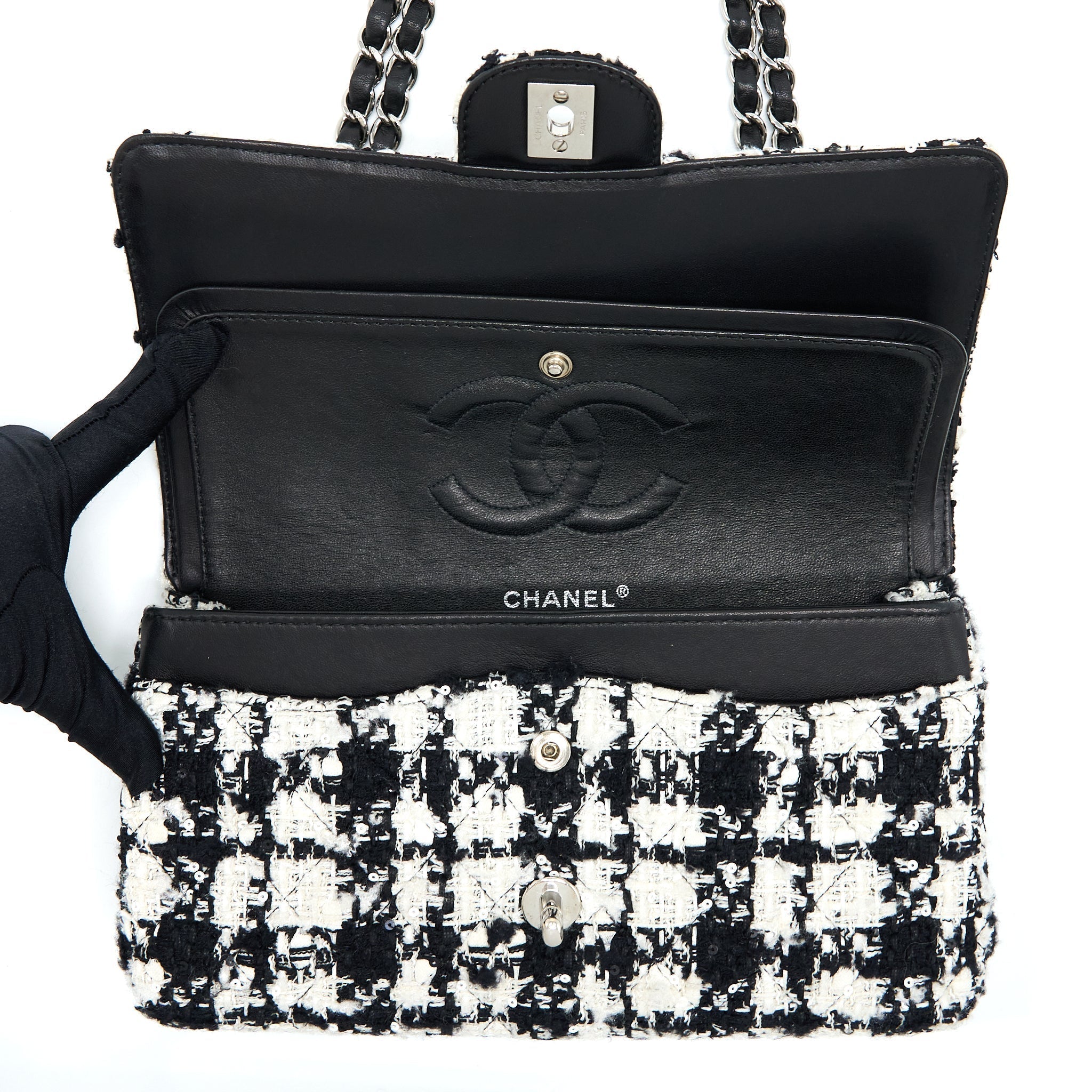 chanel-graffiti-bag-fabric-multicolour-ruthenium-shw