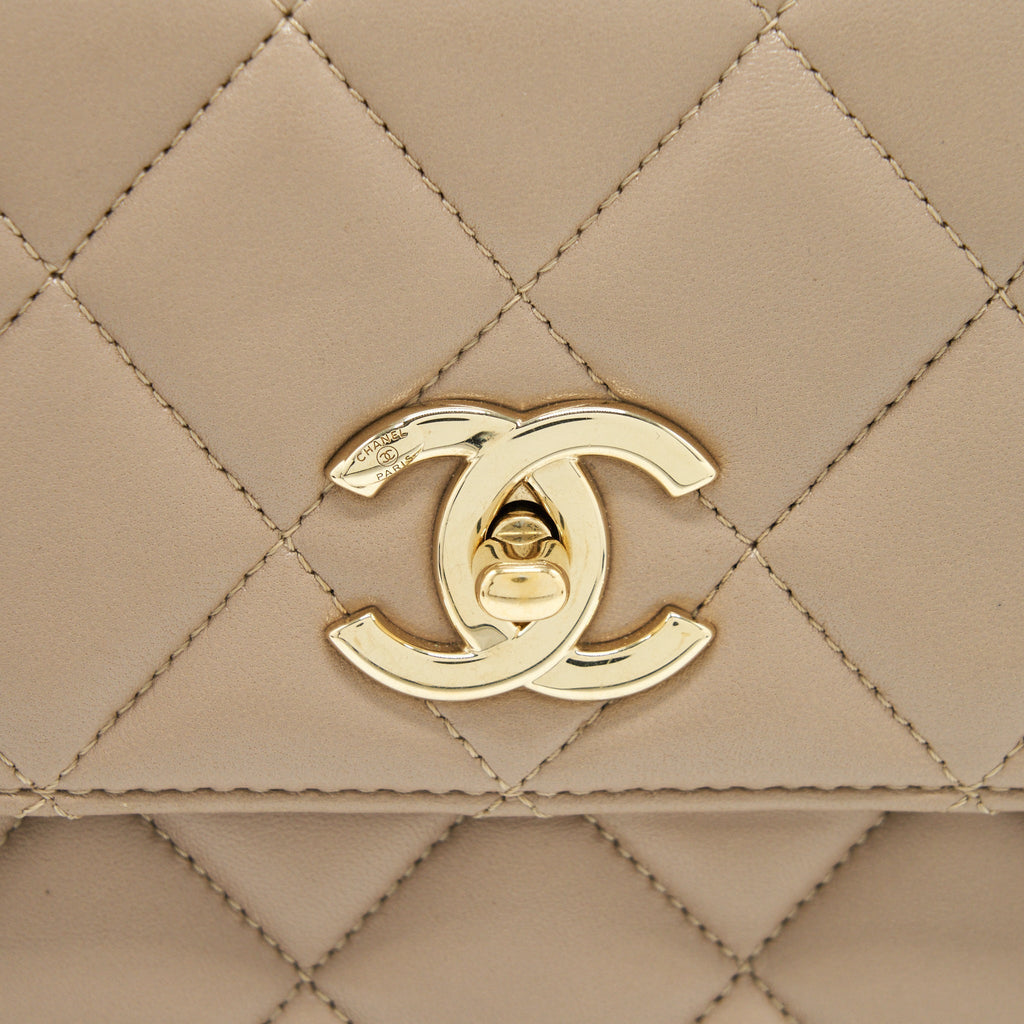 chanel-trendy-cc-flap-bag-lambskin-beige-lghw
