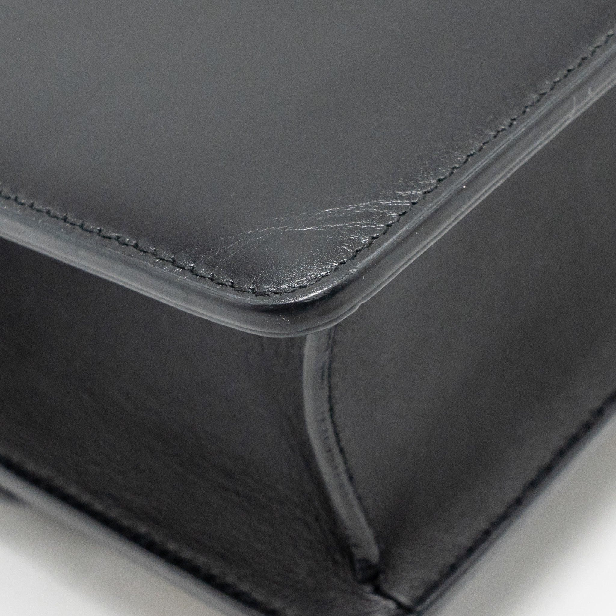 dior-medium-30-montaigne-flap-bag-calfskin-black-ghw