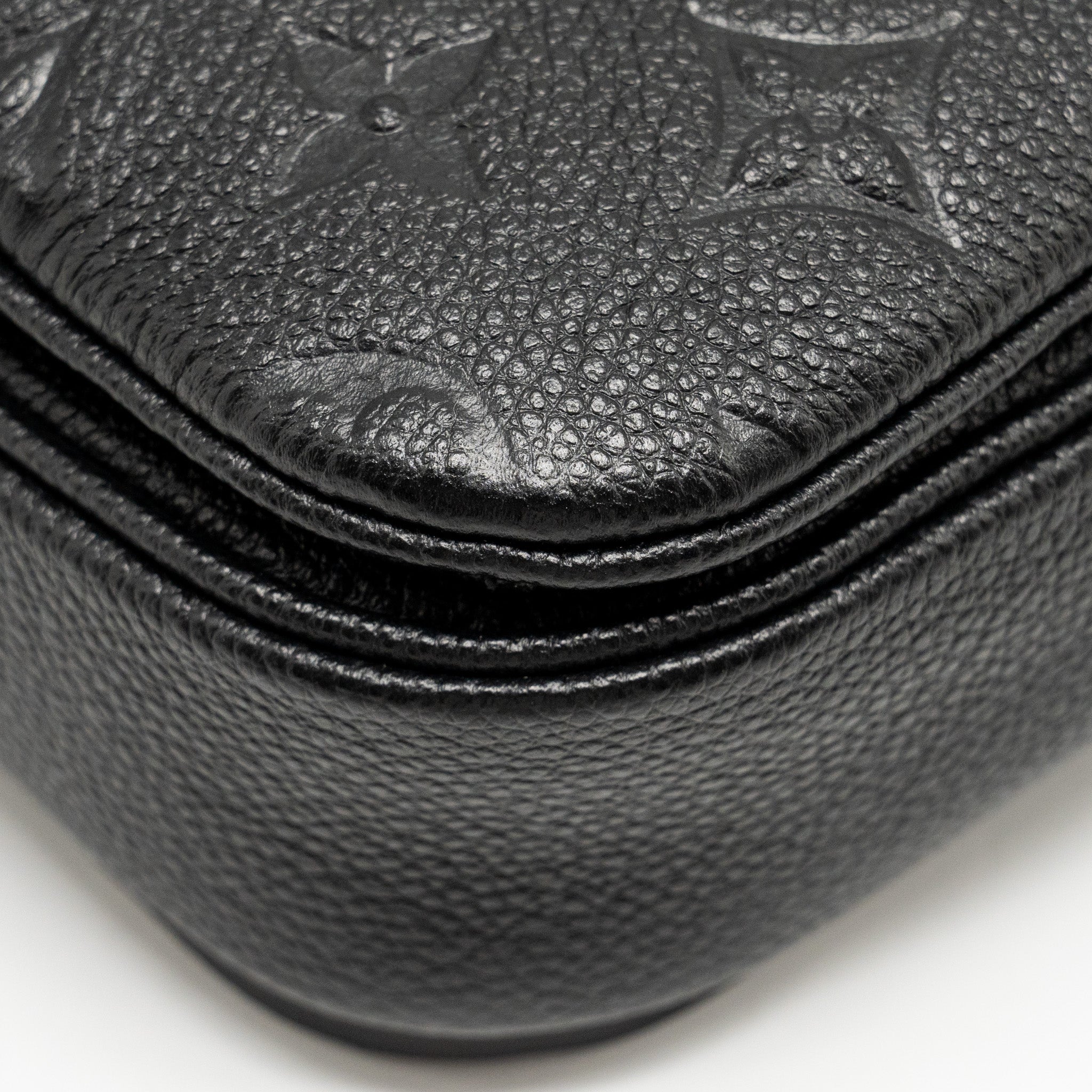 louis-vuitton-pochette-metis-monogram-empreinte-black-ghw-6