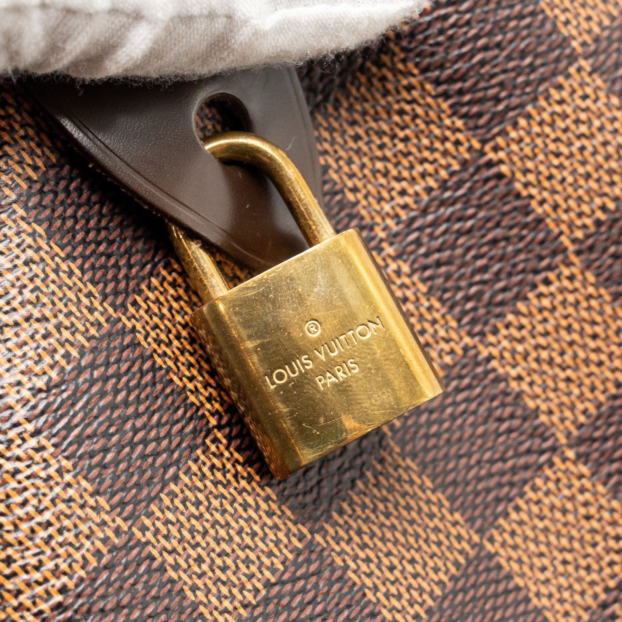 louis-vuitton-speedy-30-damier-ebene-canvas-ghw-1