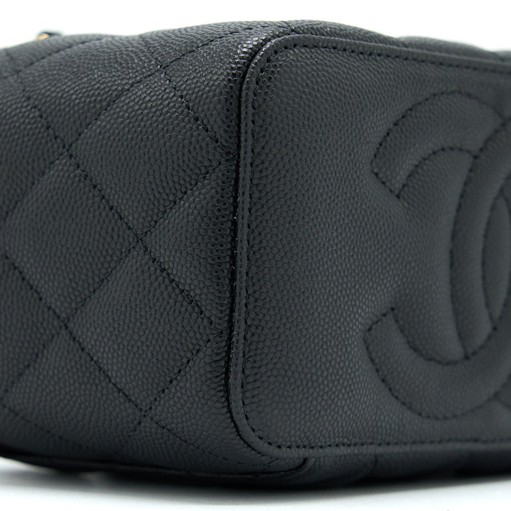 chanel-23c-long-vanity-with-chain-caviar-black-lghw