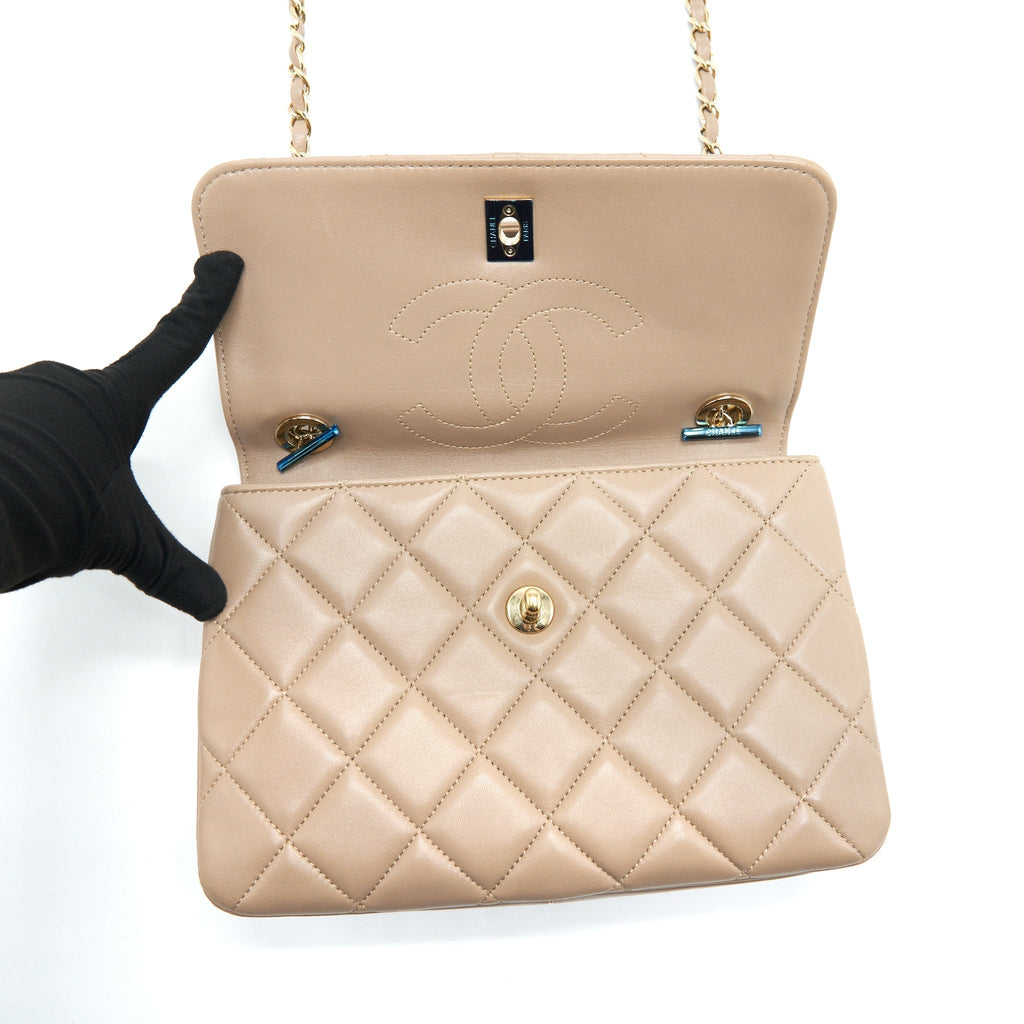chanel-trendy-cc-flap-bag-lambskin-beige-lghw