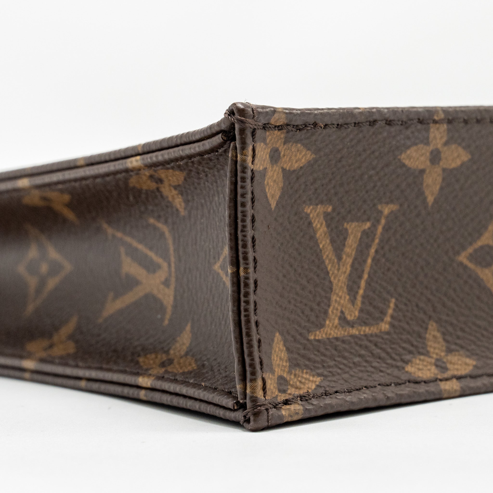 louis-vuitton-petit-sac-plat-monogram-canvas-ghw-16