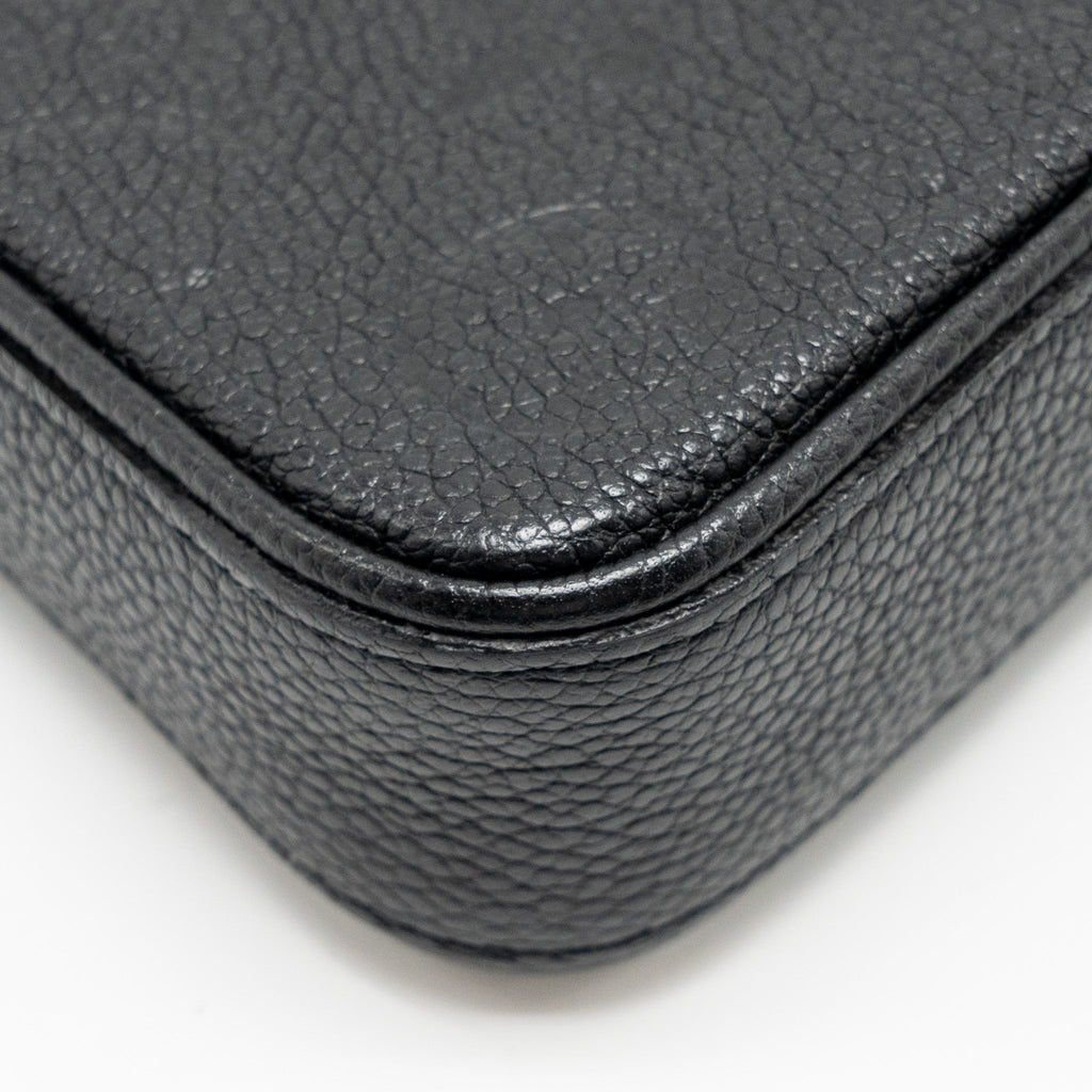 louis-vuitton-easy-pouch-on-strap-empreinte-monogram-black-ghw