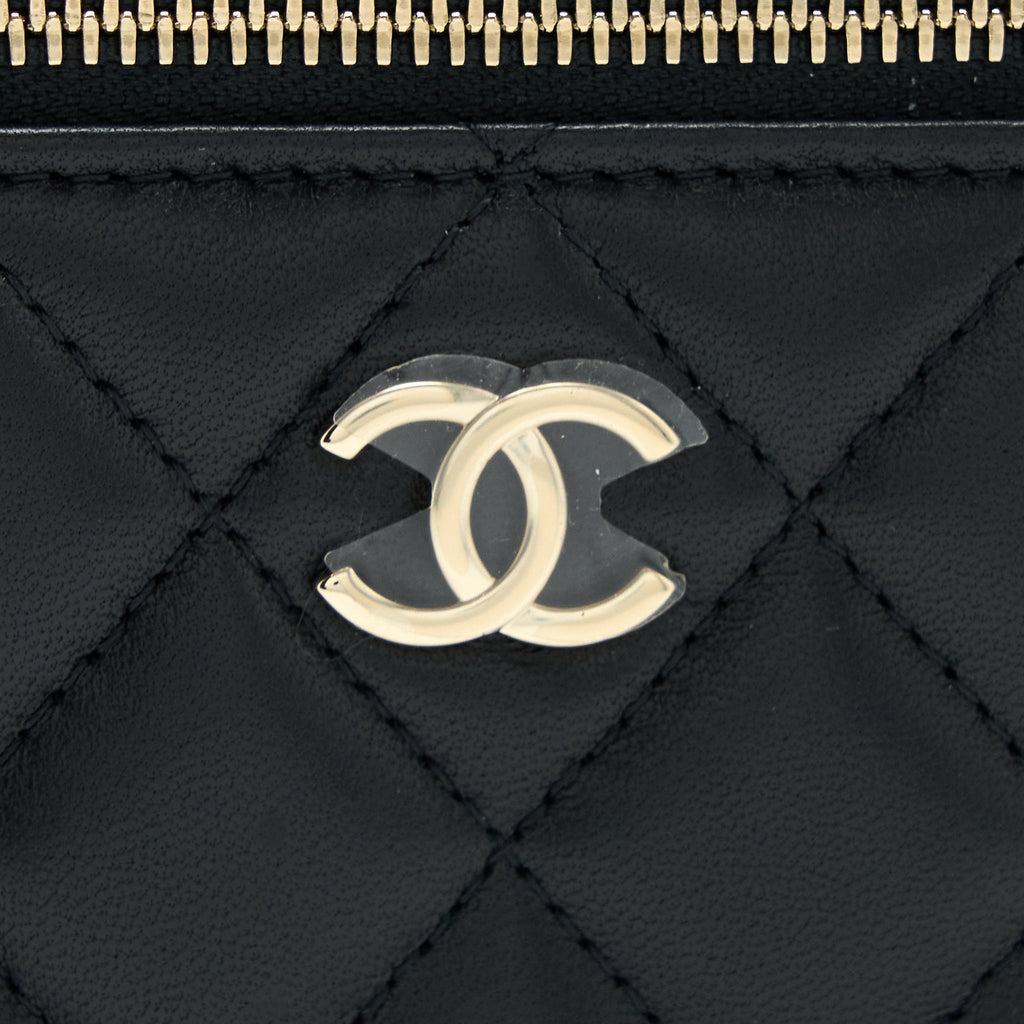chanel-22a-top-handle-long-vanity-with-chain-lambskin-black-lghw-3