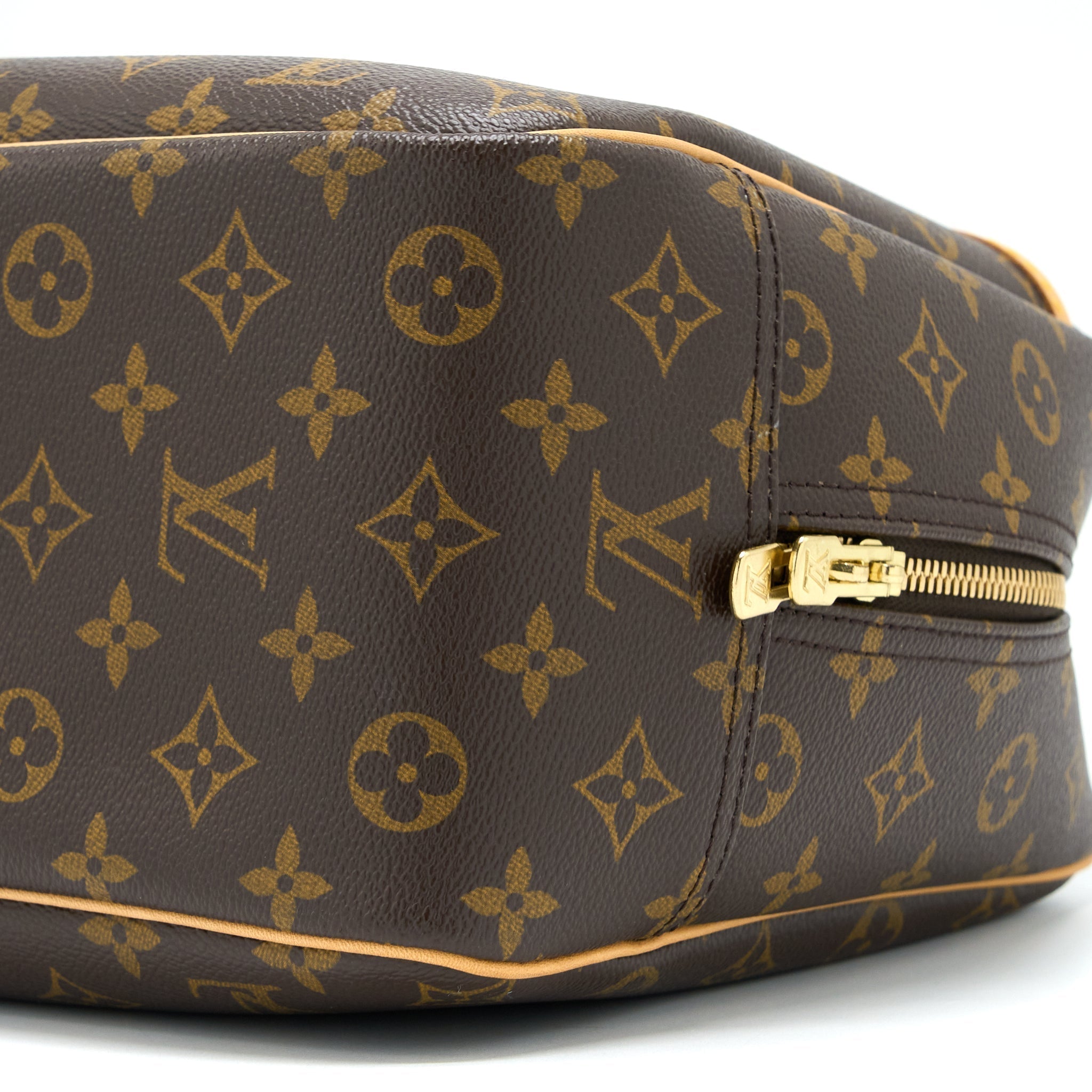 louis-vuitton-deauville-bag-monogram-canvas-ghw