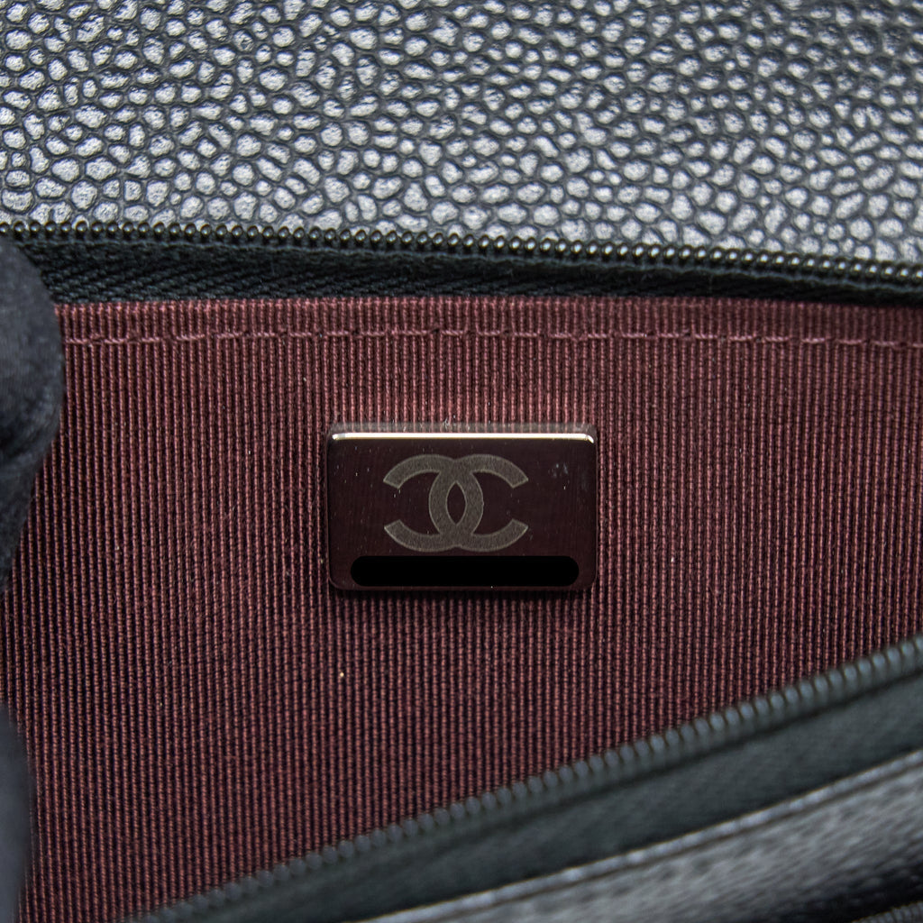 chanel-classic-wallet-on-chain-caviar-black-shw-microchip-6