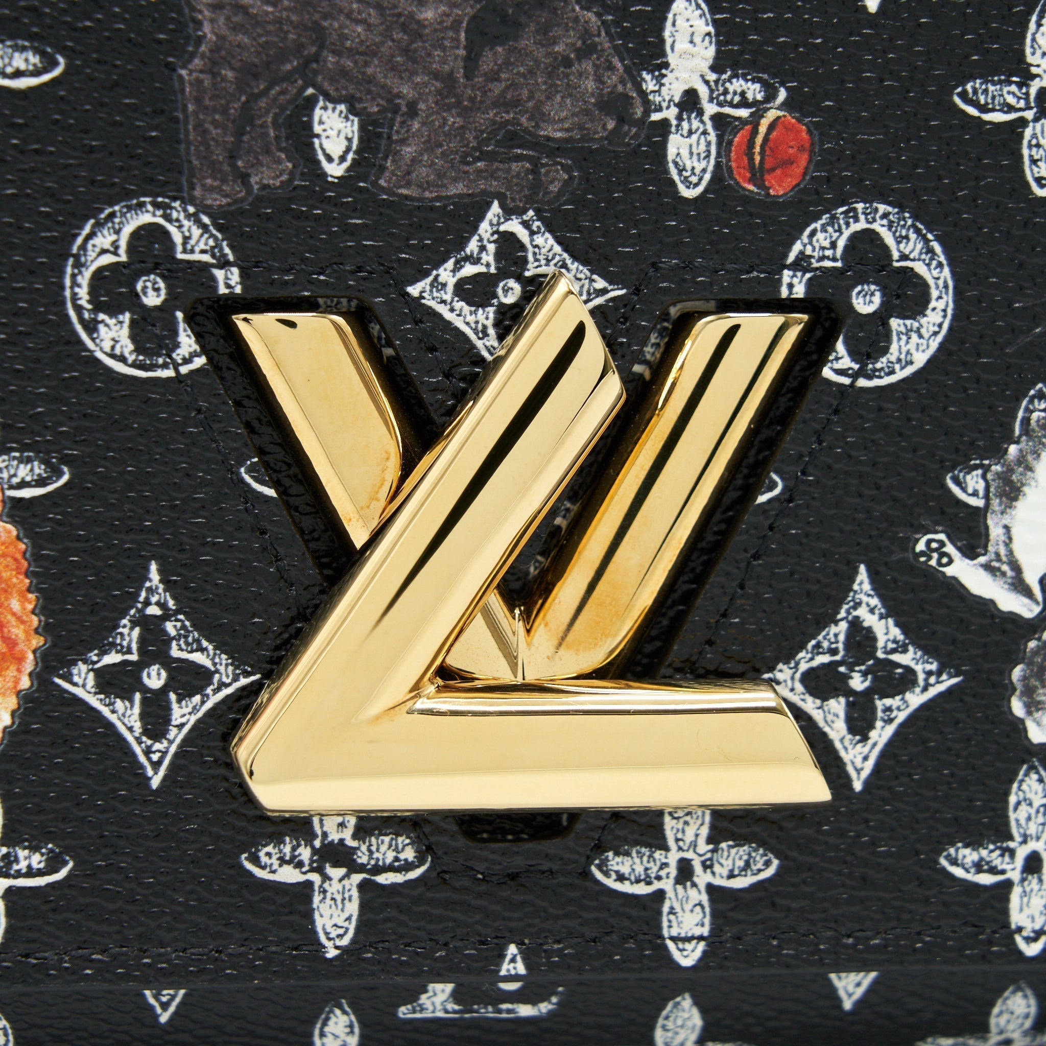 louis-vuitton-twist-chain-wallet-monogram-catogram-cat-black