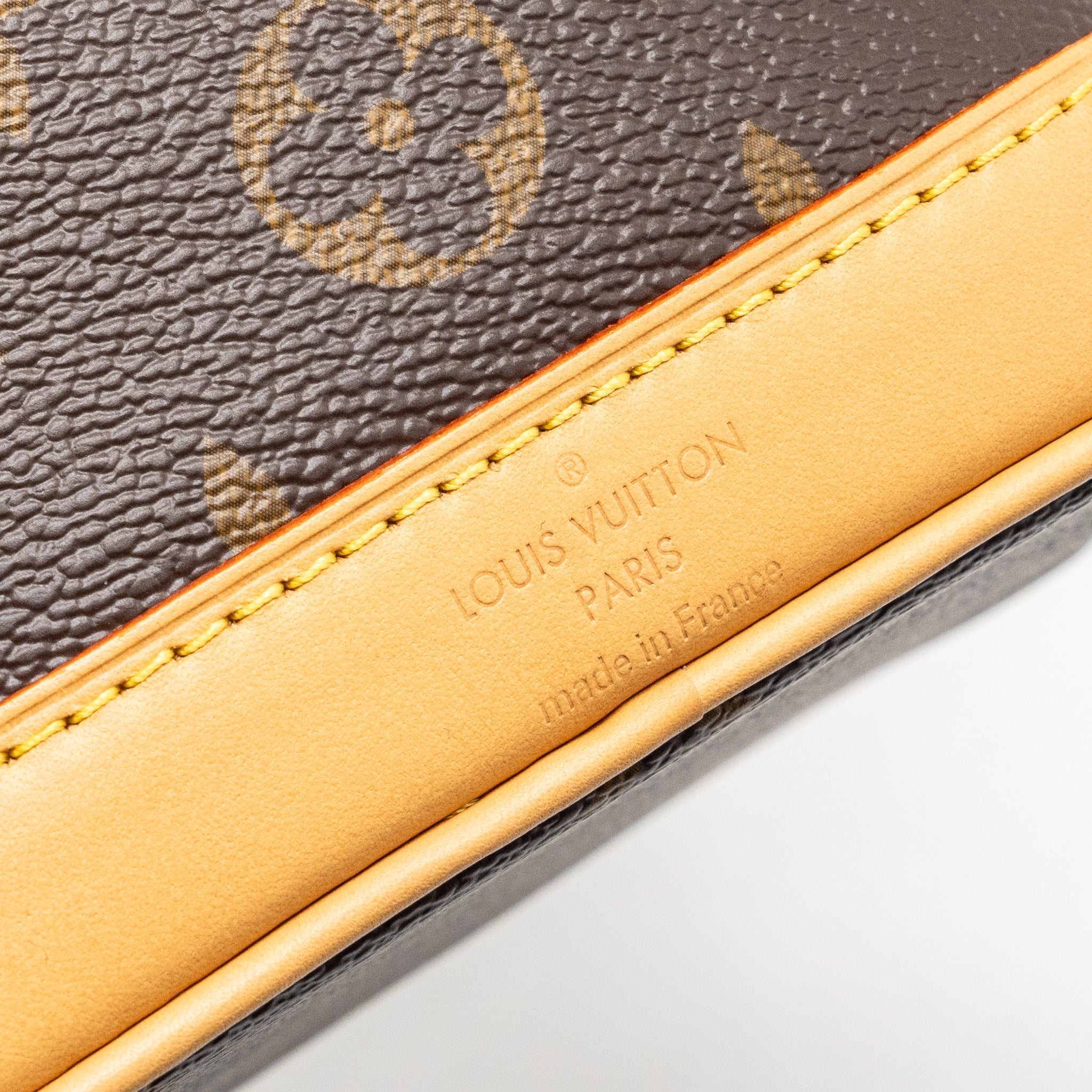 louis-vuitton-nano-noe-monogram-canvas-ghw-15