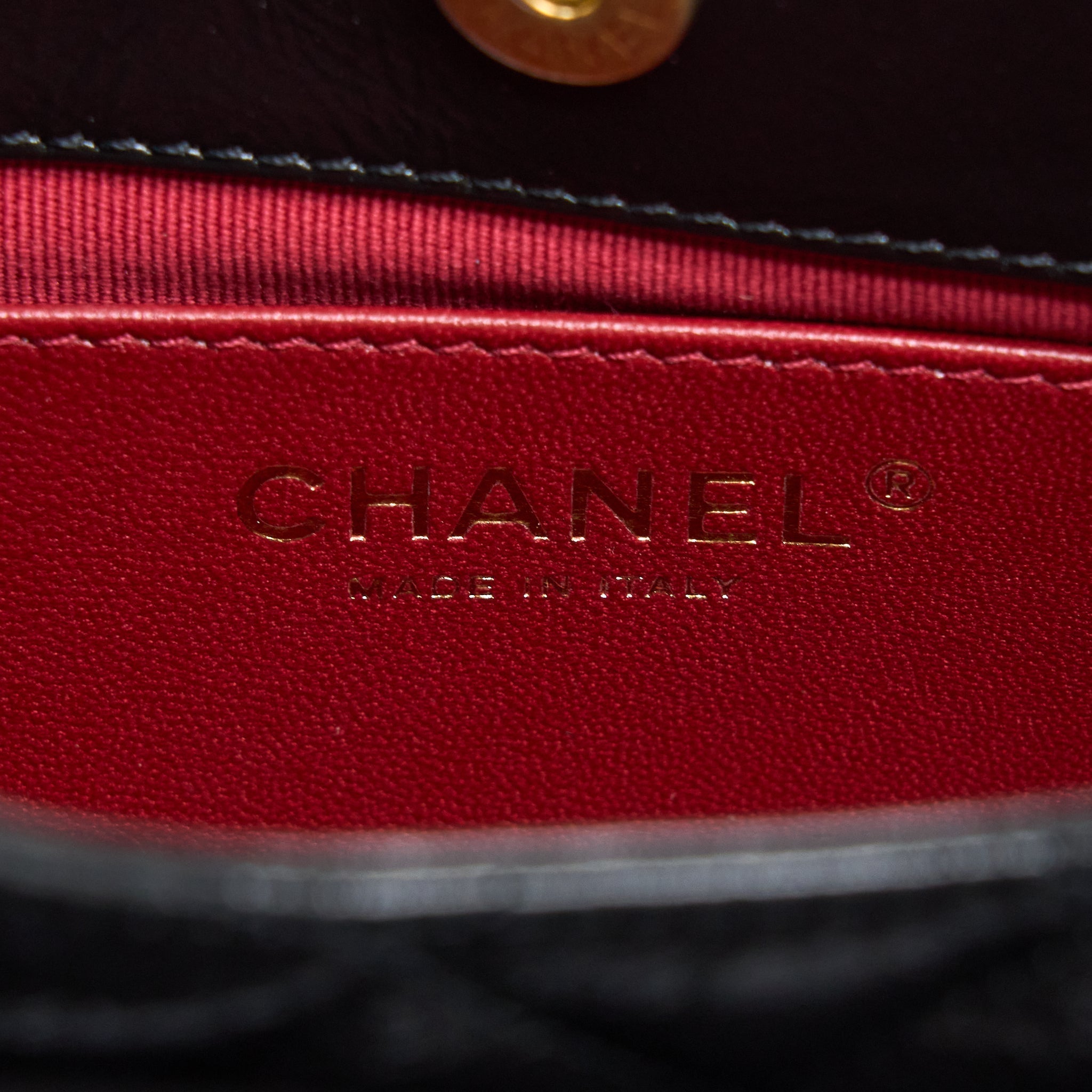 copy-of-chanel-23c-small-hobo-bag-shiny-calfskin-black-brushed-ghw-microchip