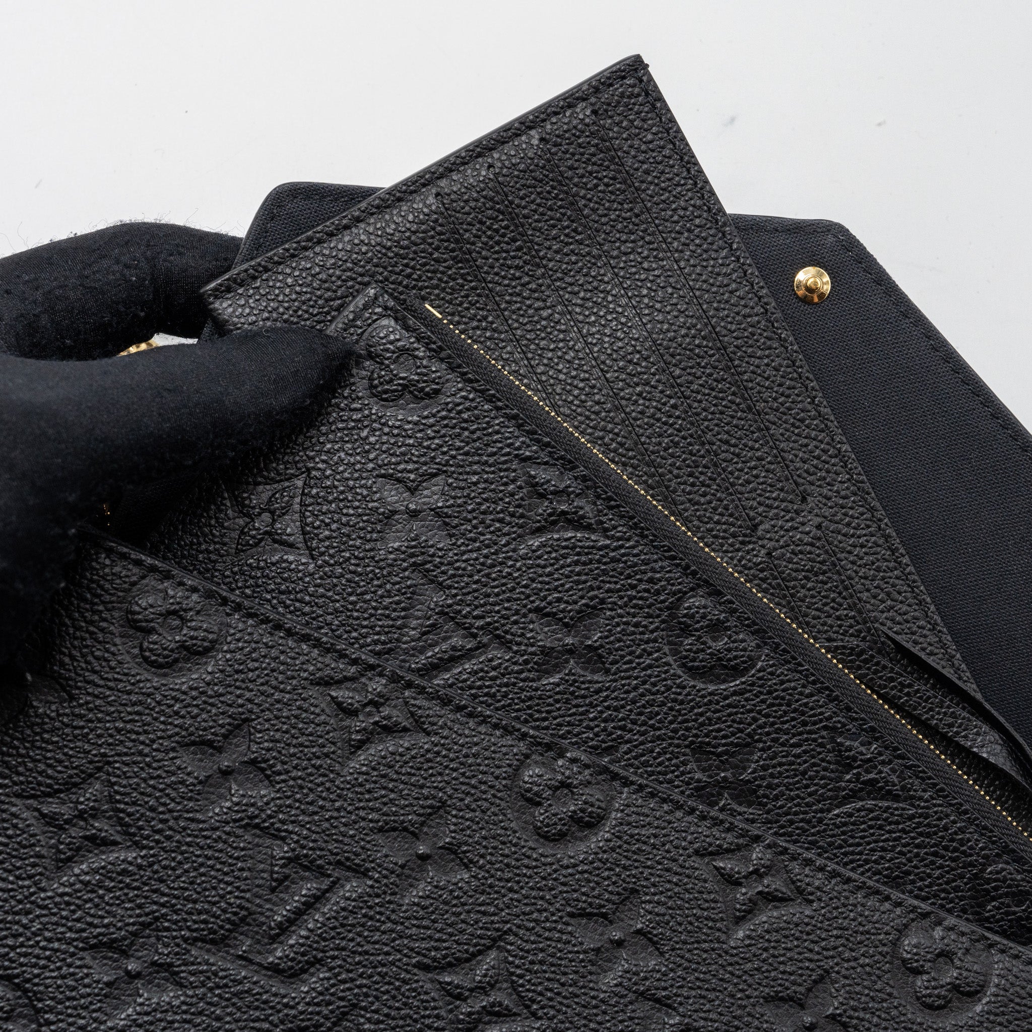 louis-vuitton-felicie-pochette-monogram-empreinte-black-ghwnew-version
