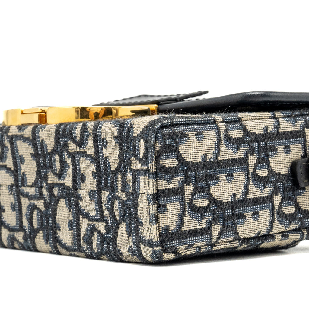 dior-30-montaigne-box-blue-oblique-jacquard-ghw-1