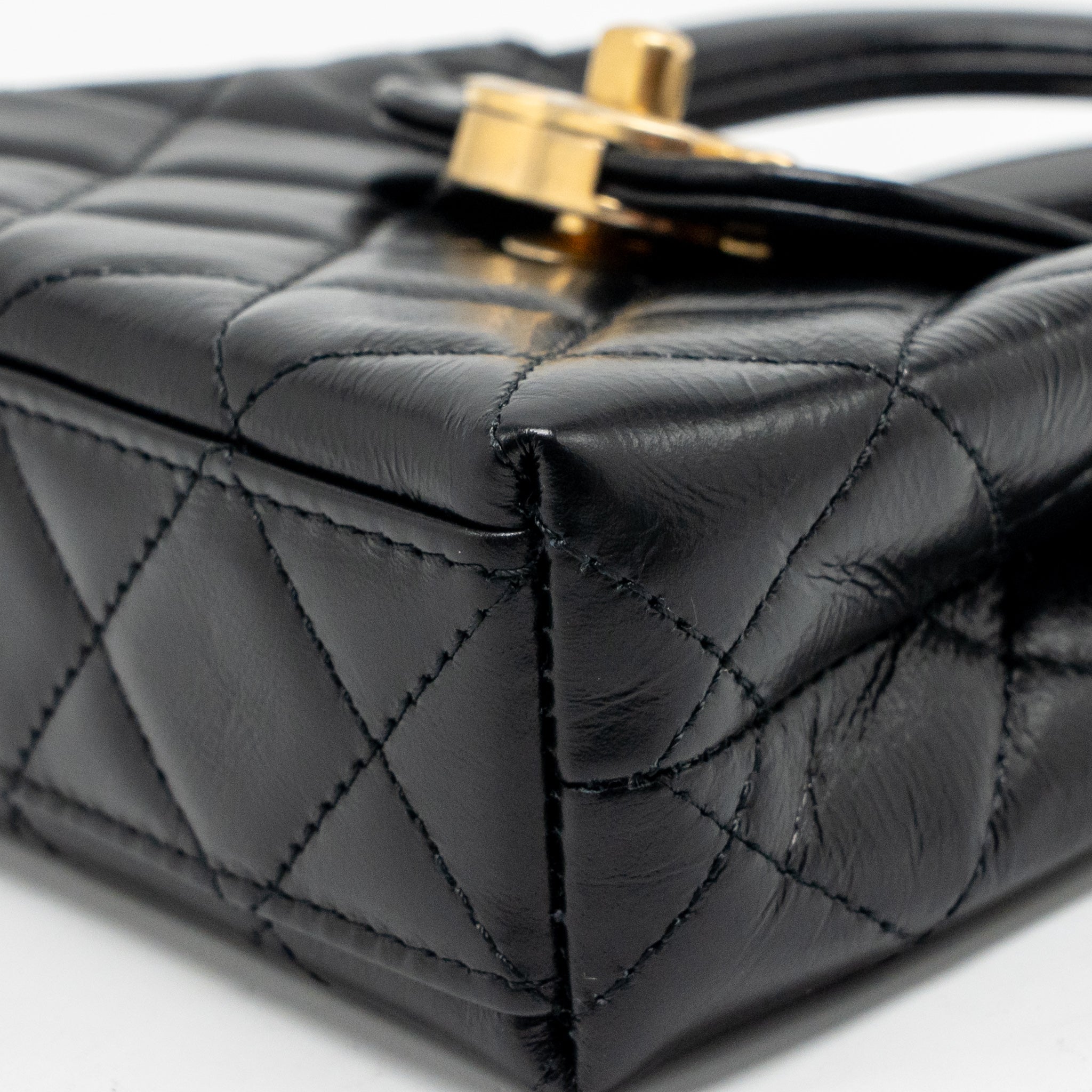 chanel-24p-mini-nano-kelly-shopper-calfskin-black-ghw-microchip