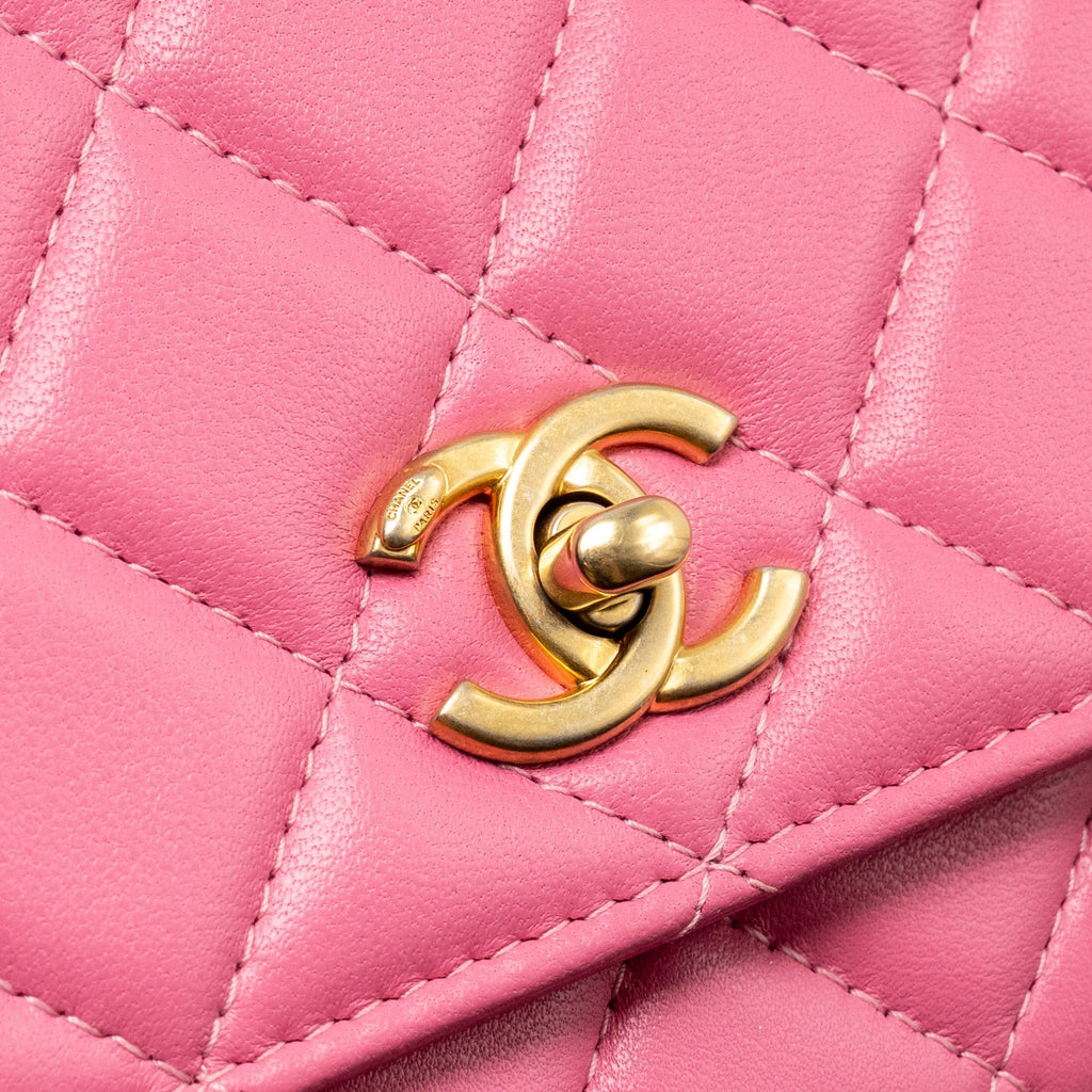 chanel-pearl-crush-wallet-on-chain-lambskin-pink-ghw